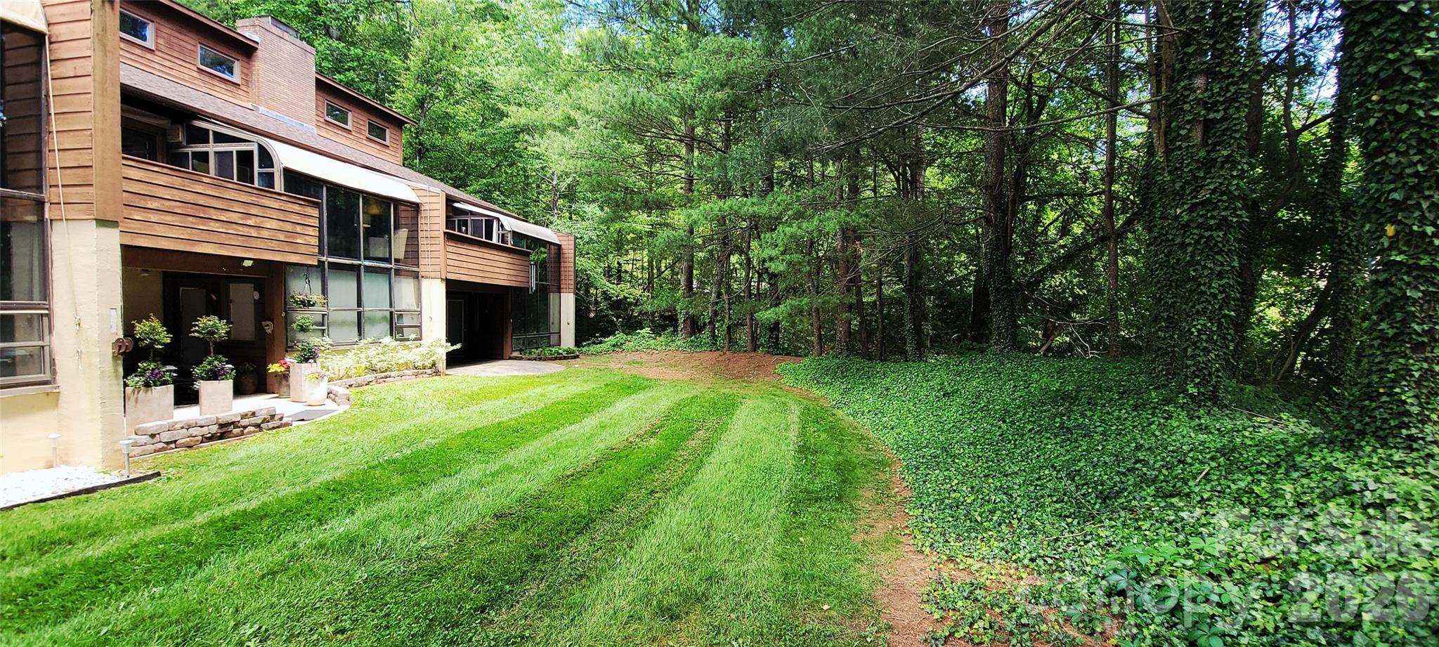 308 Woodfield Drive Property Photo 43