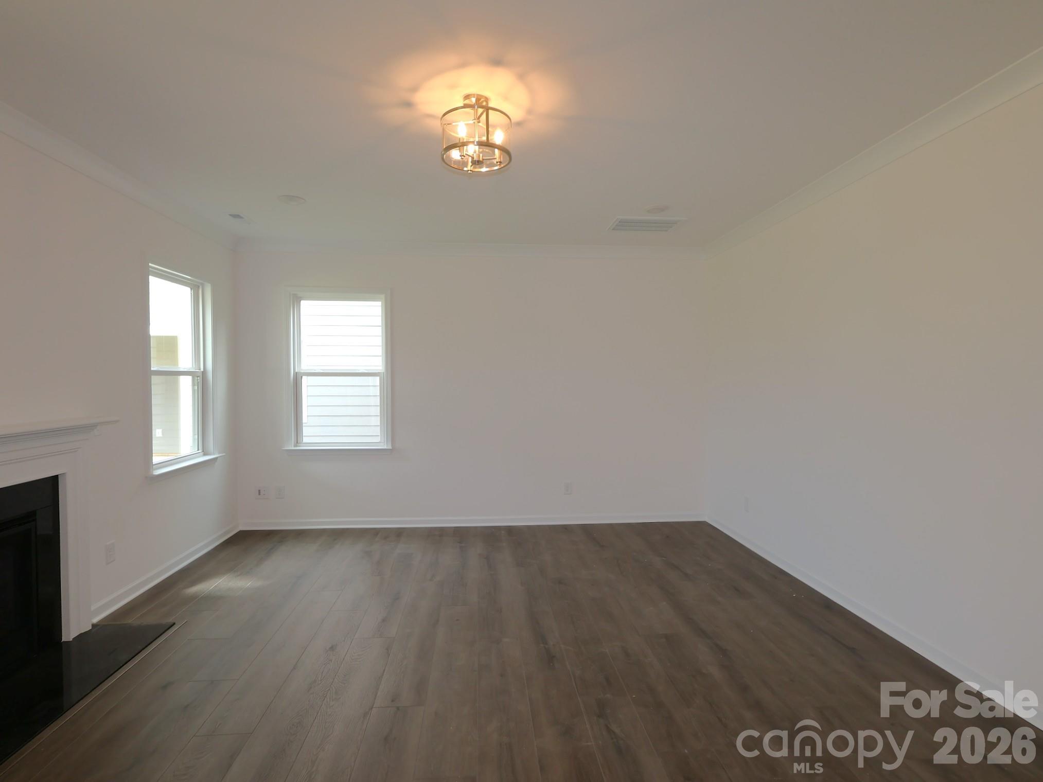 7124 Helmans Drive Property Photo 9