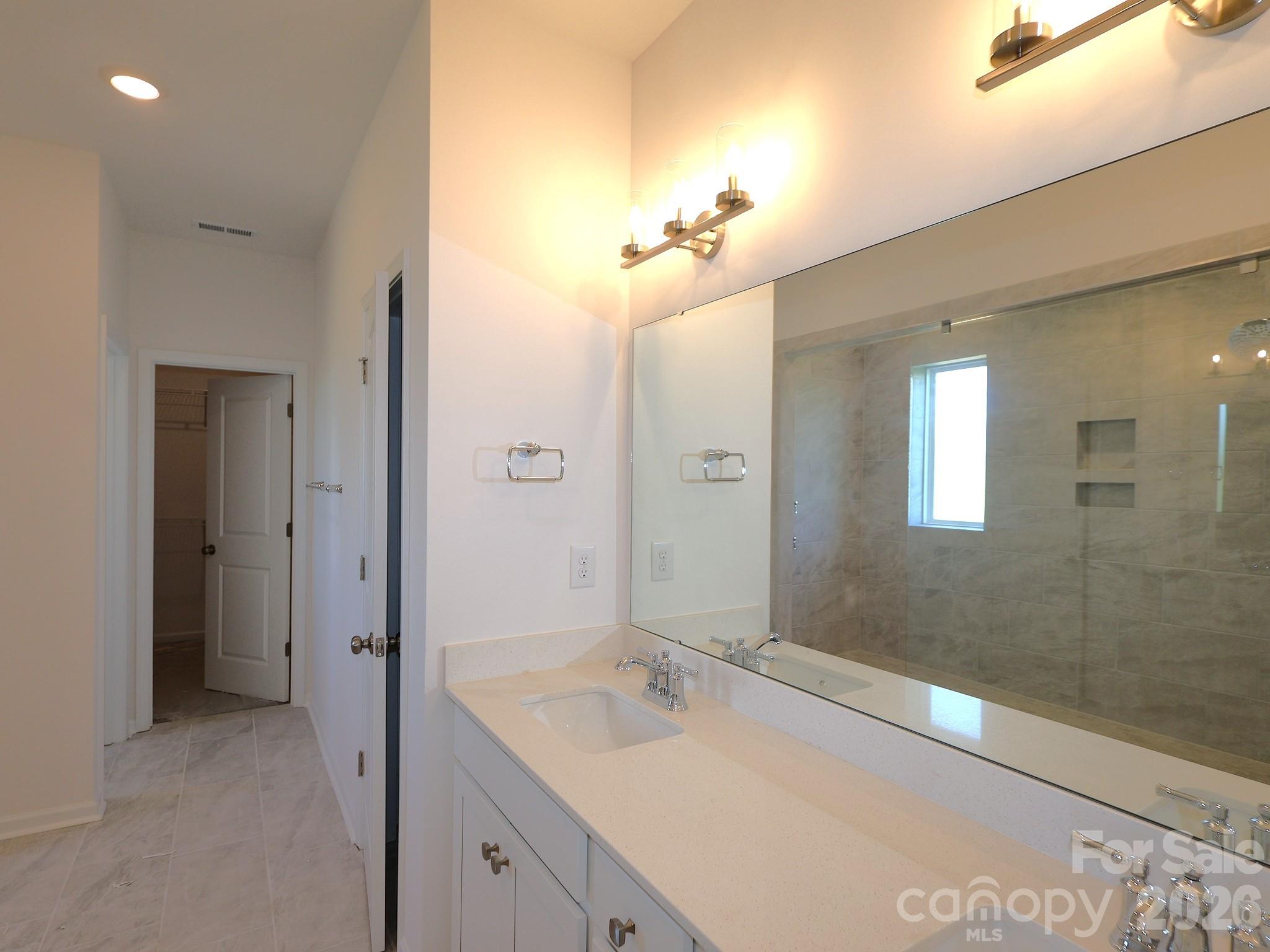 7124 Helmans Drive Property Photo 21