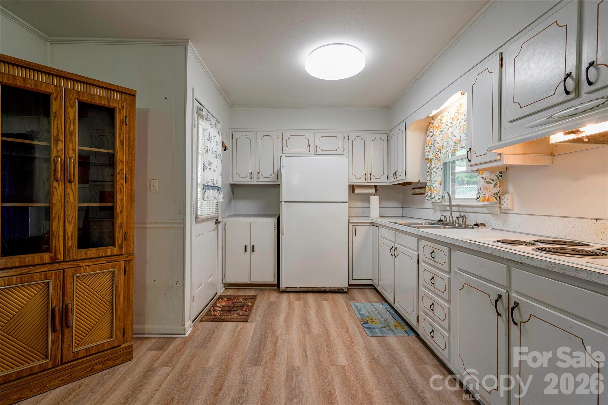 508 Leander Street Property Photo 18