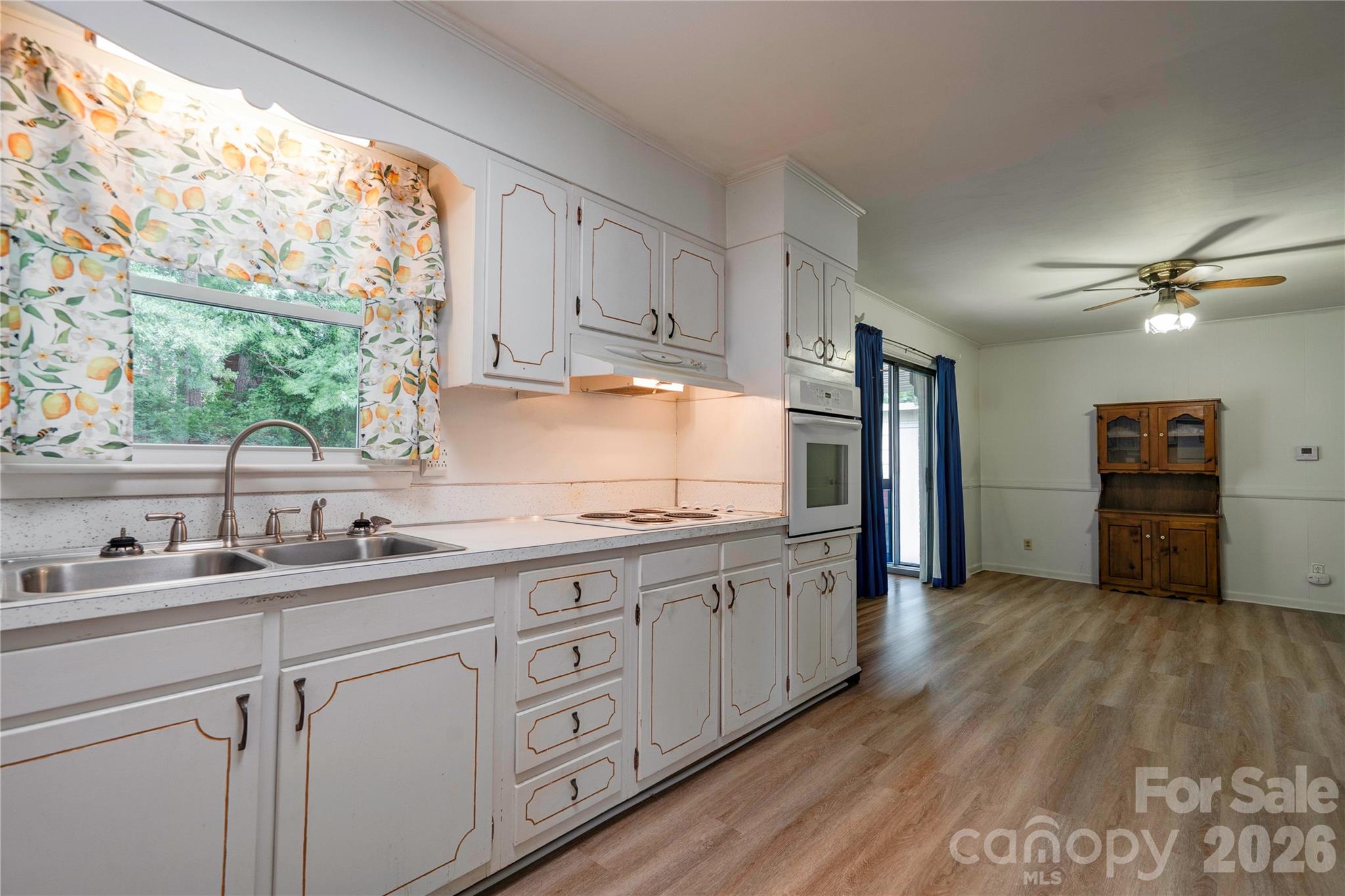 508 Leander Street Property Photo 19