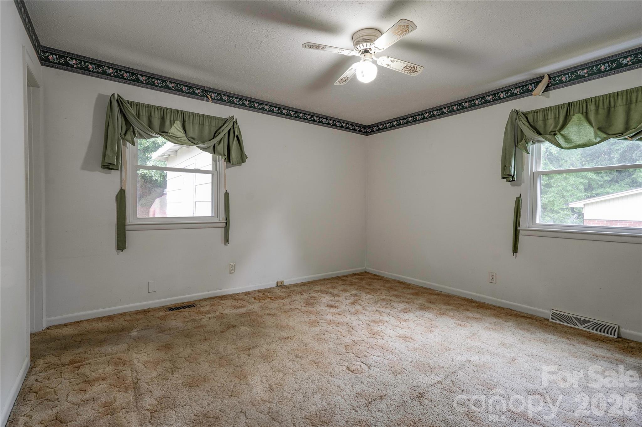 508 Leander Street Property Photo 31