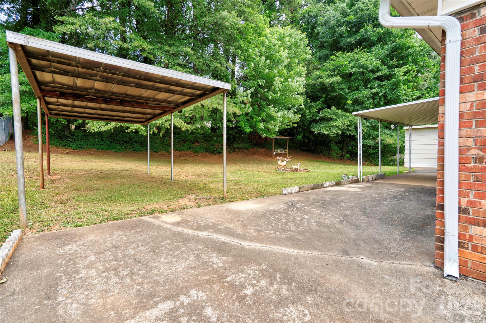 508 Leander Street Property Photo 37