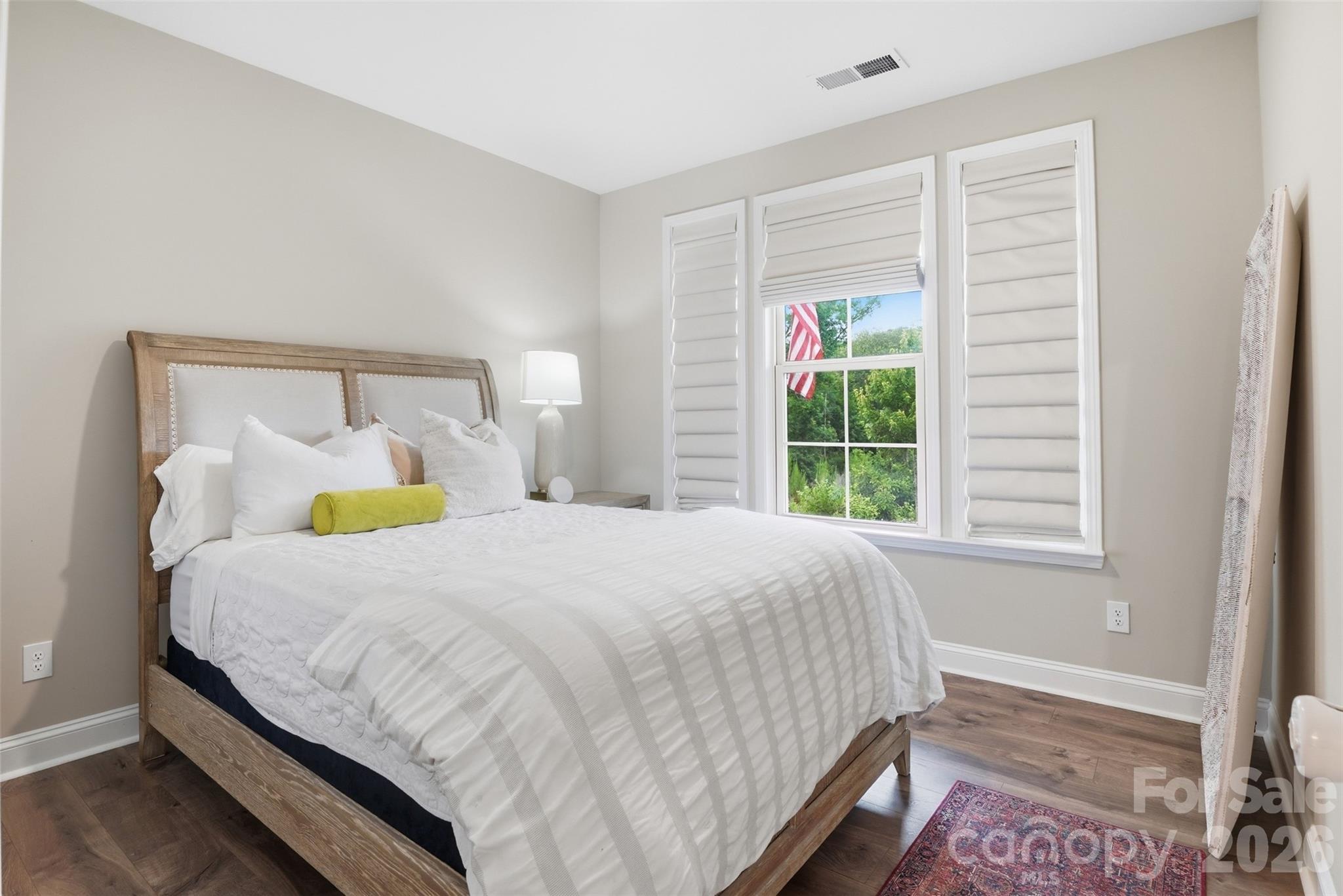2705 Suffolk Place Property Photo 18