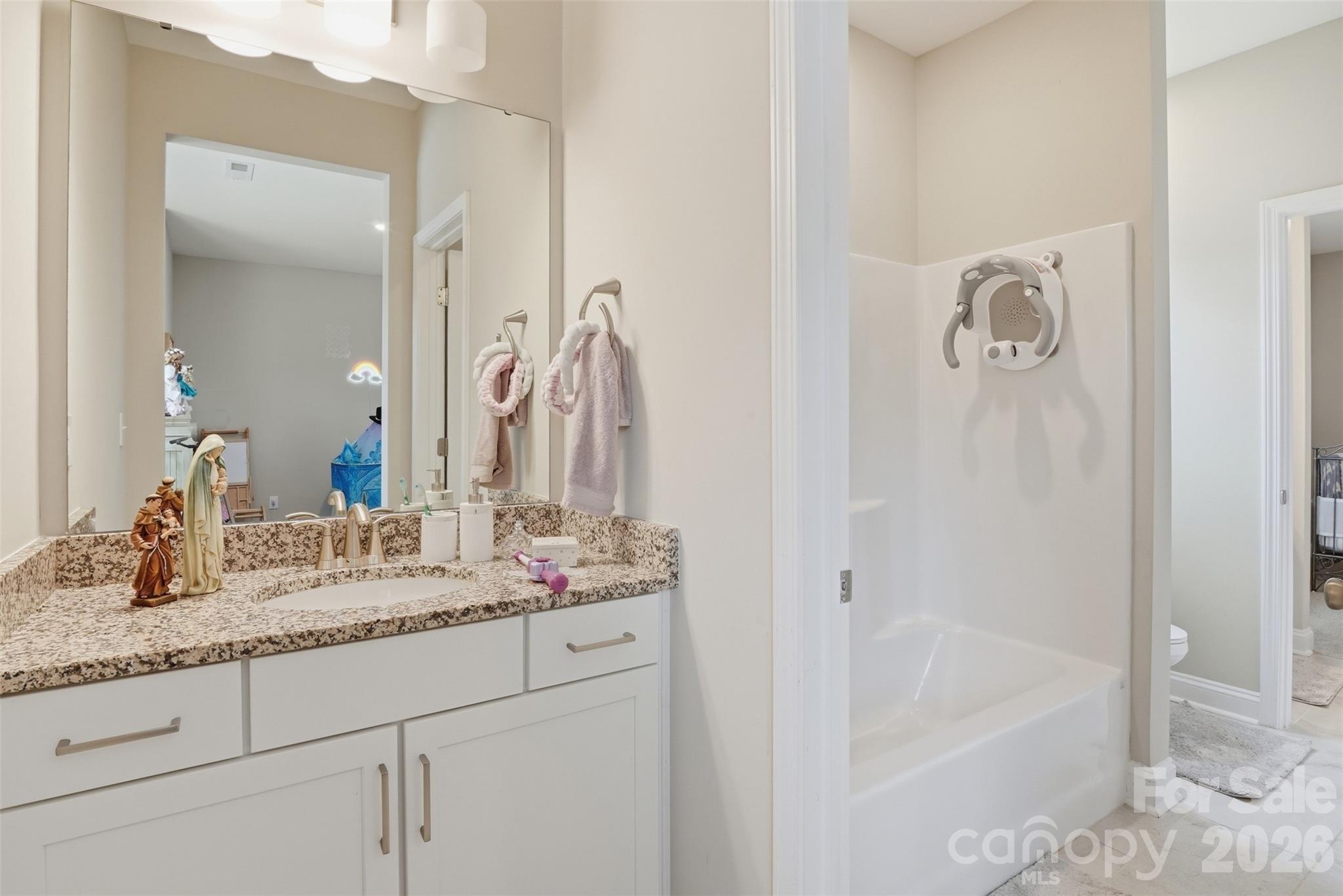 2705 Suffolk Place Property Photo 34