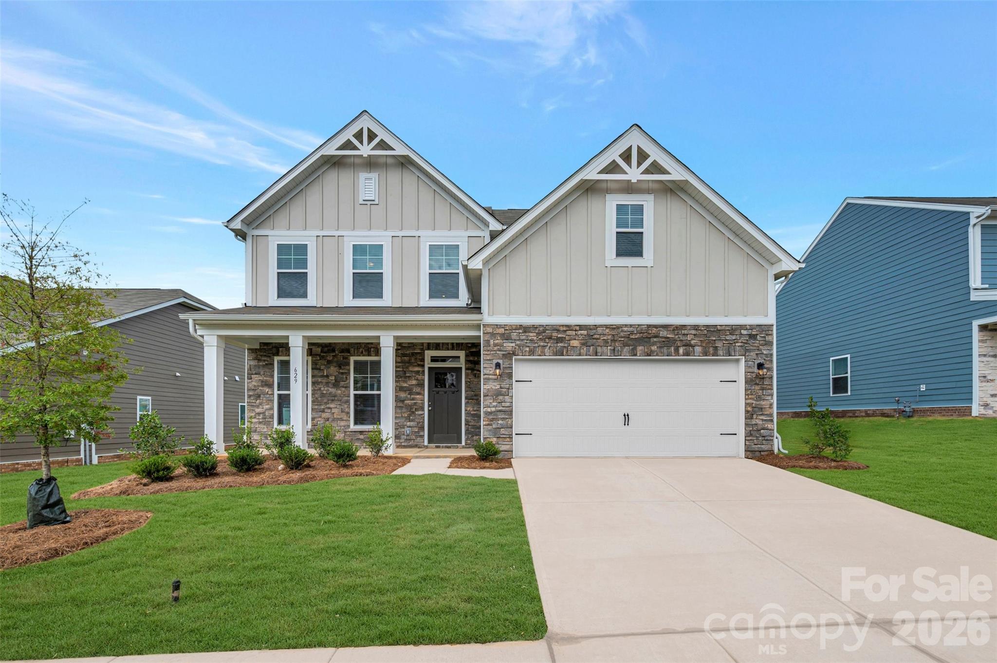 629 Willoughby Park Drive Property Photo 1