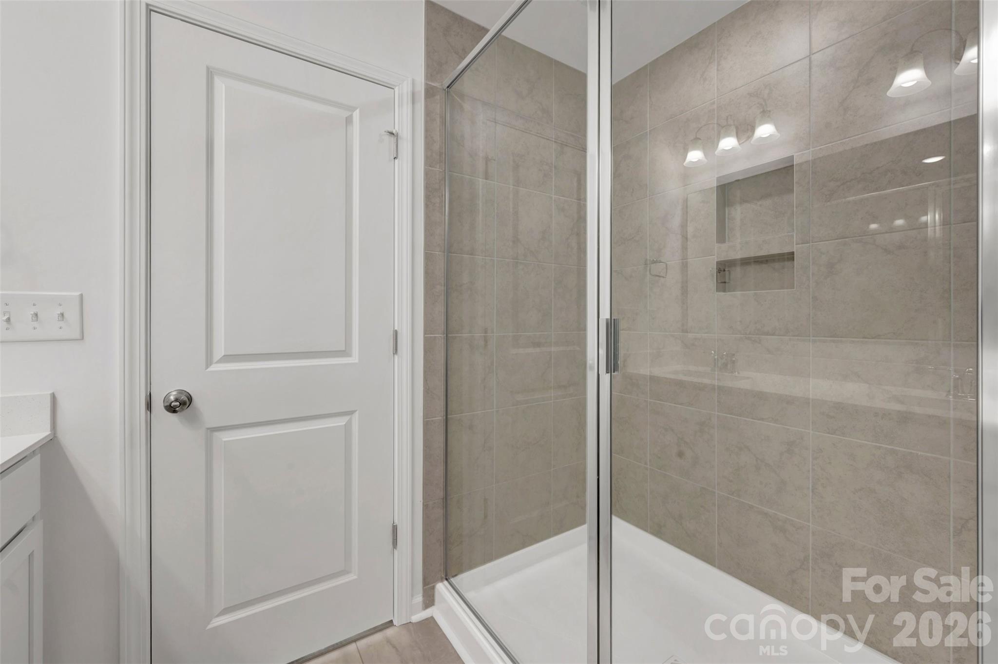 629 Willoughby Park Drive Property Photo 28