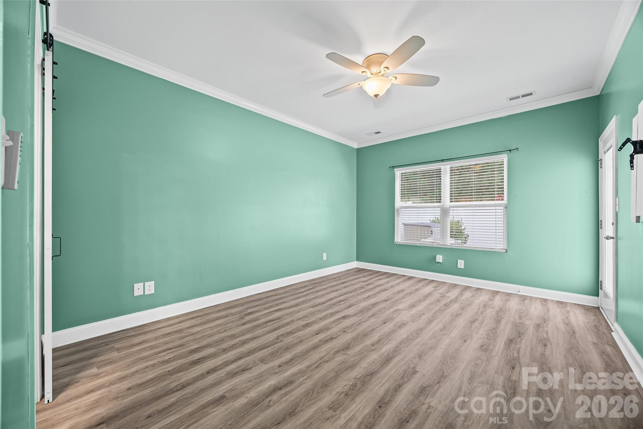 2090 Shady Pond Drive Property Photo 13