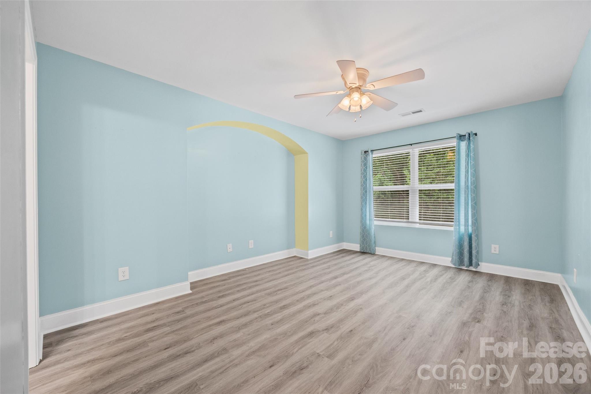 2090 Shady Pond Drive Property Photo 23
