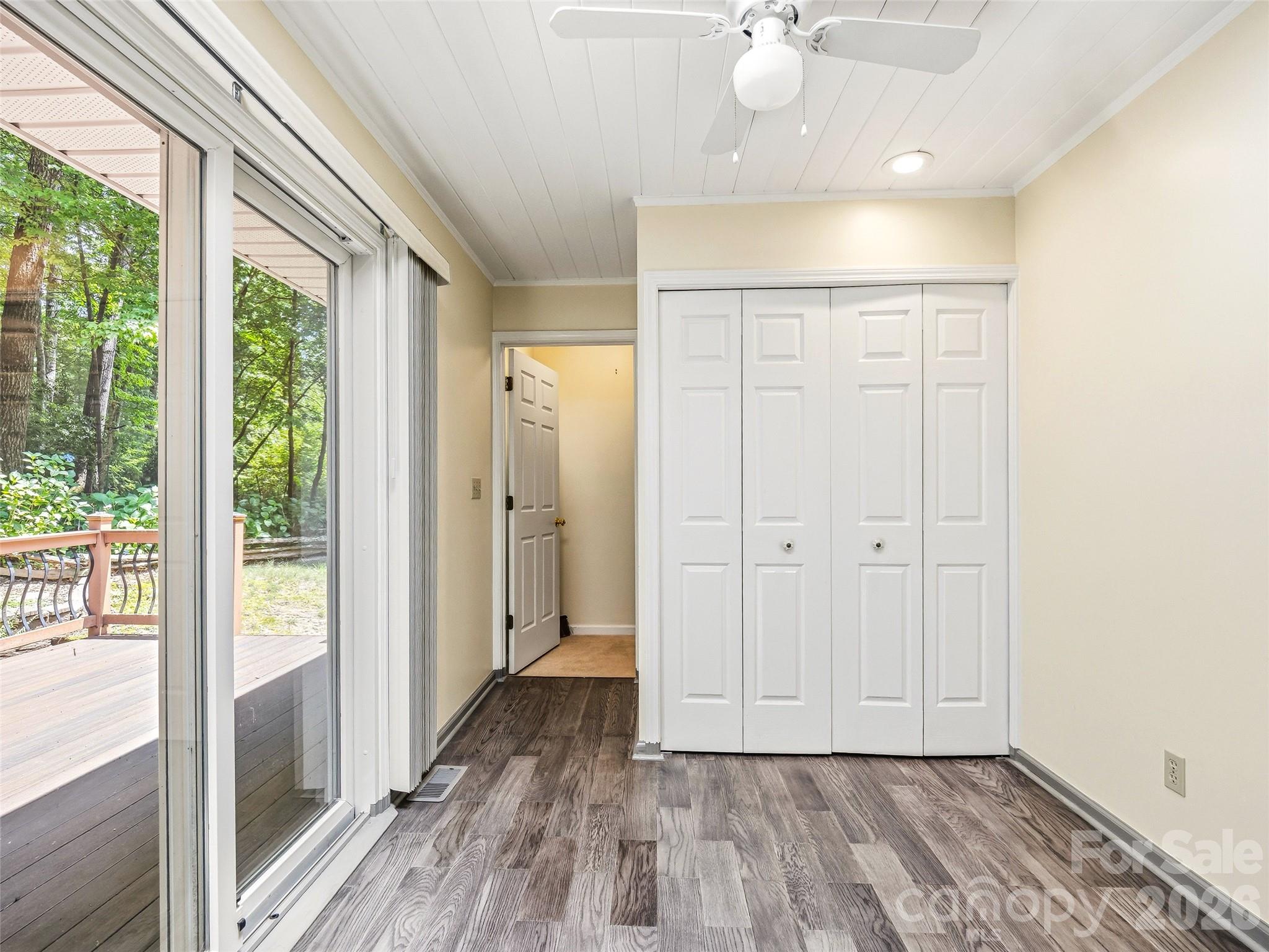 206 Camellia Way Property Photo 10