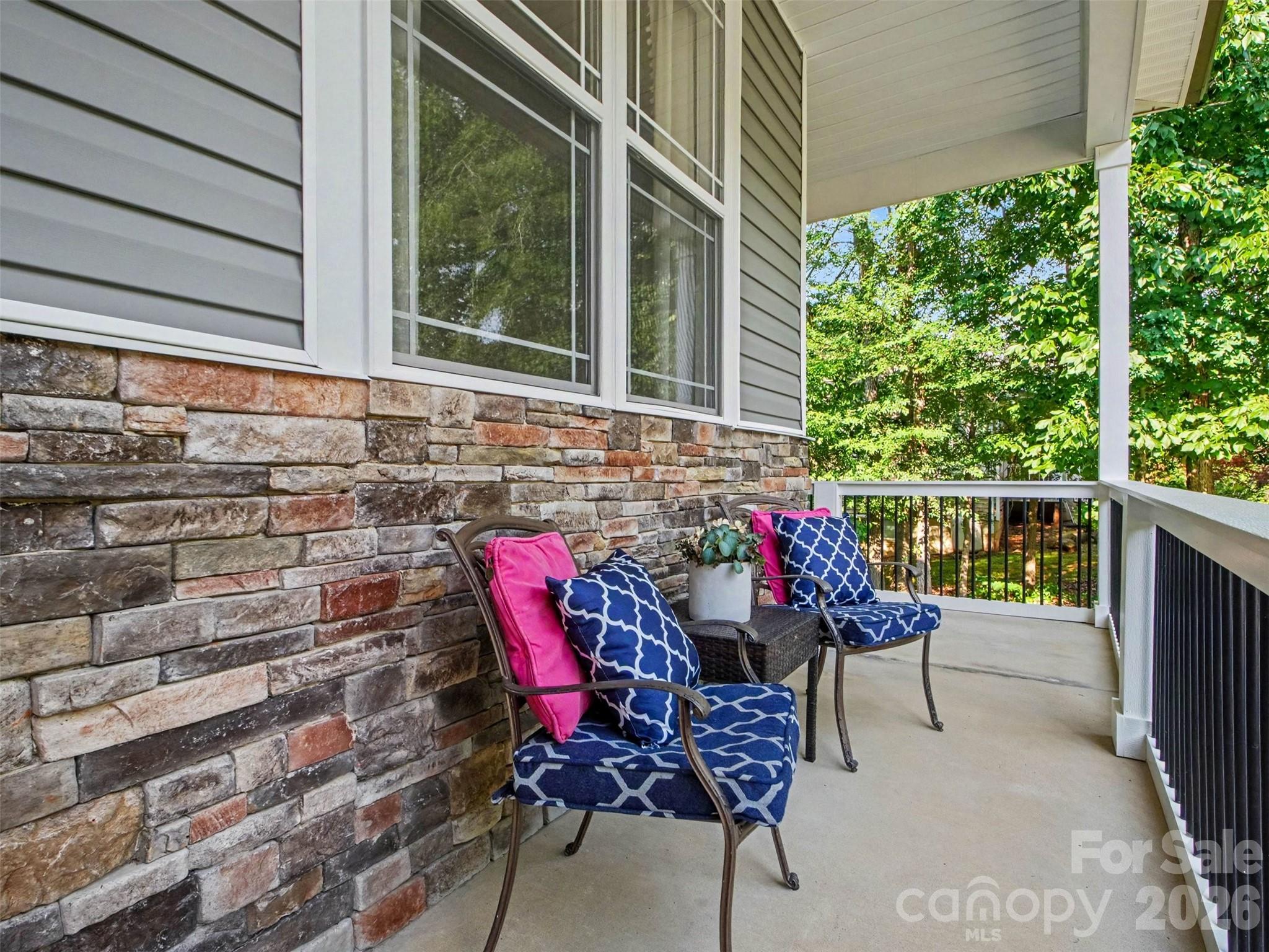 155 Wood Acre Drive Property Photo 5