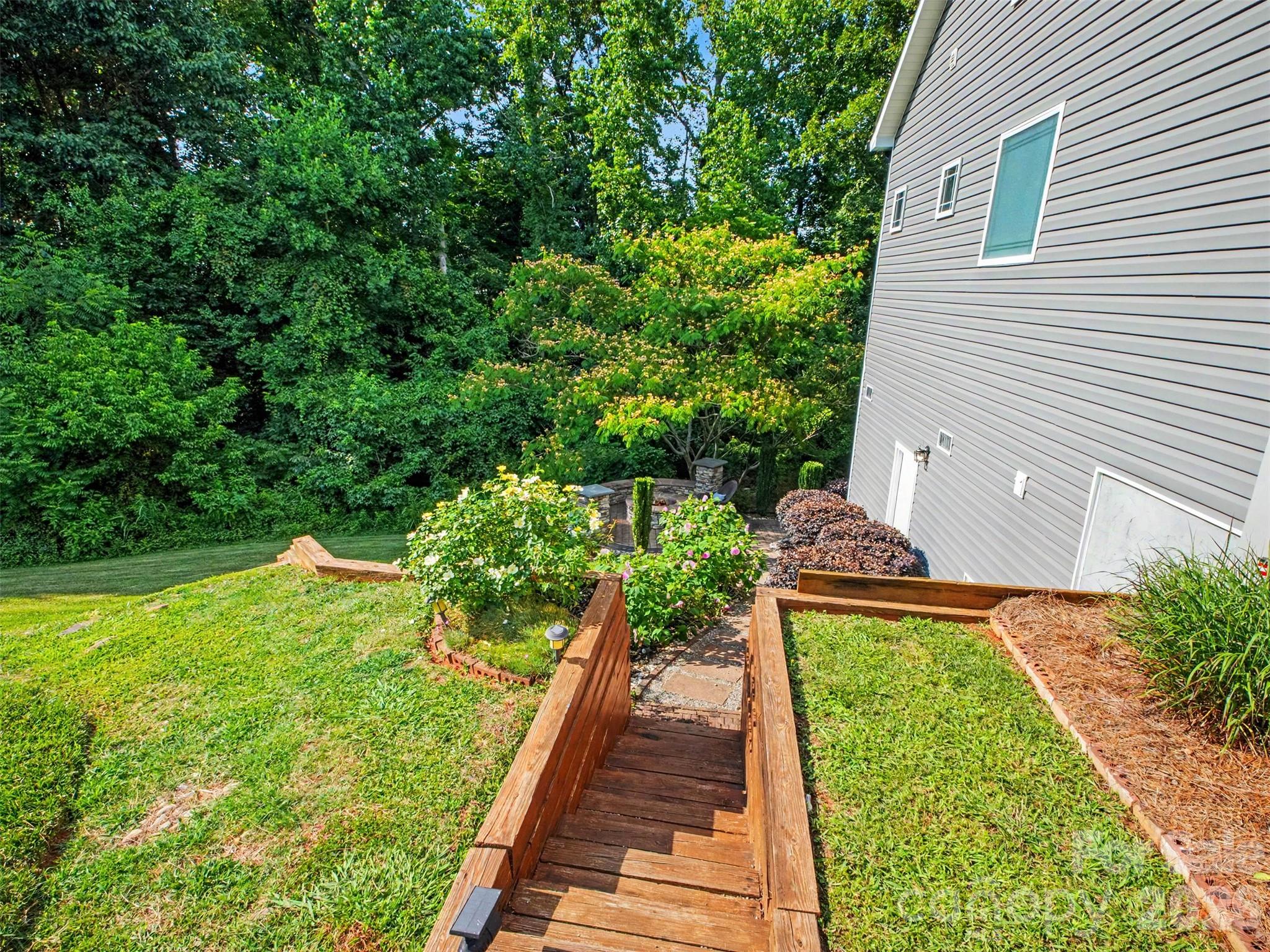 155 Wood Acre Drive Property Photo 37