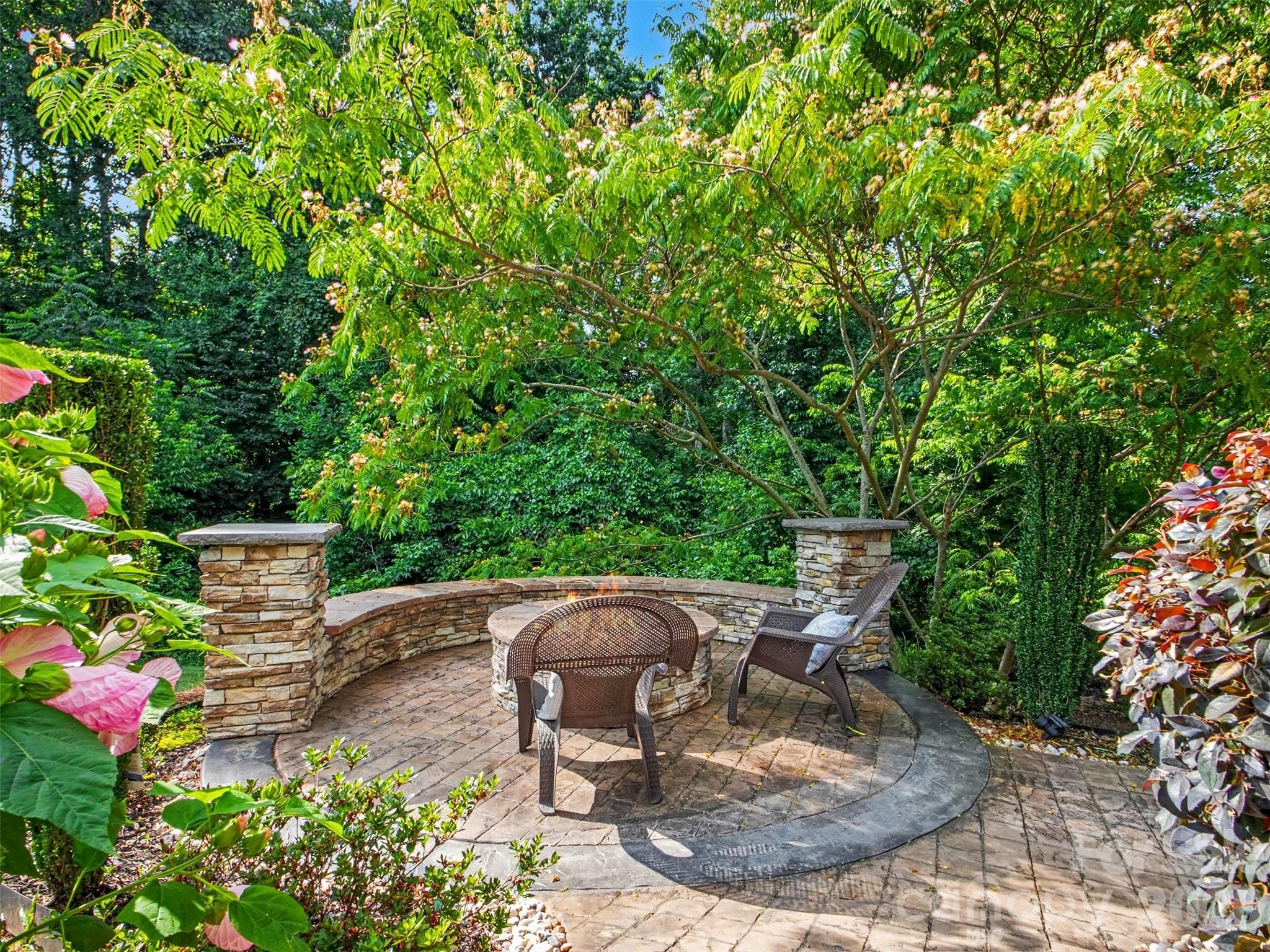 155 Wood Acre Drive Property Photo 43