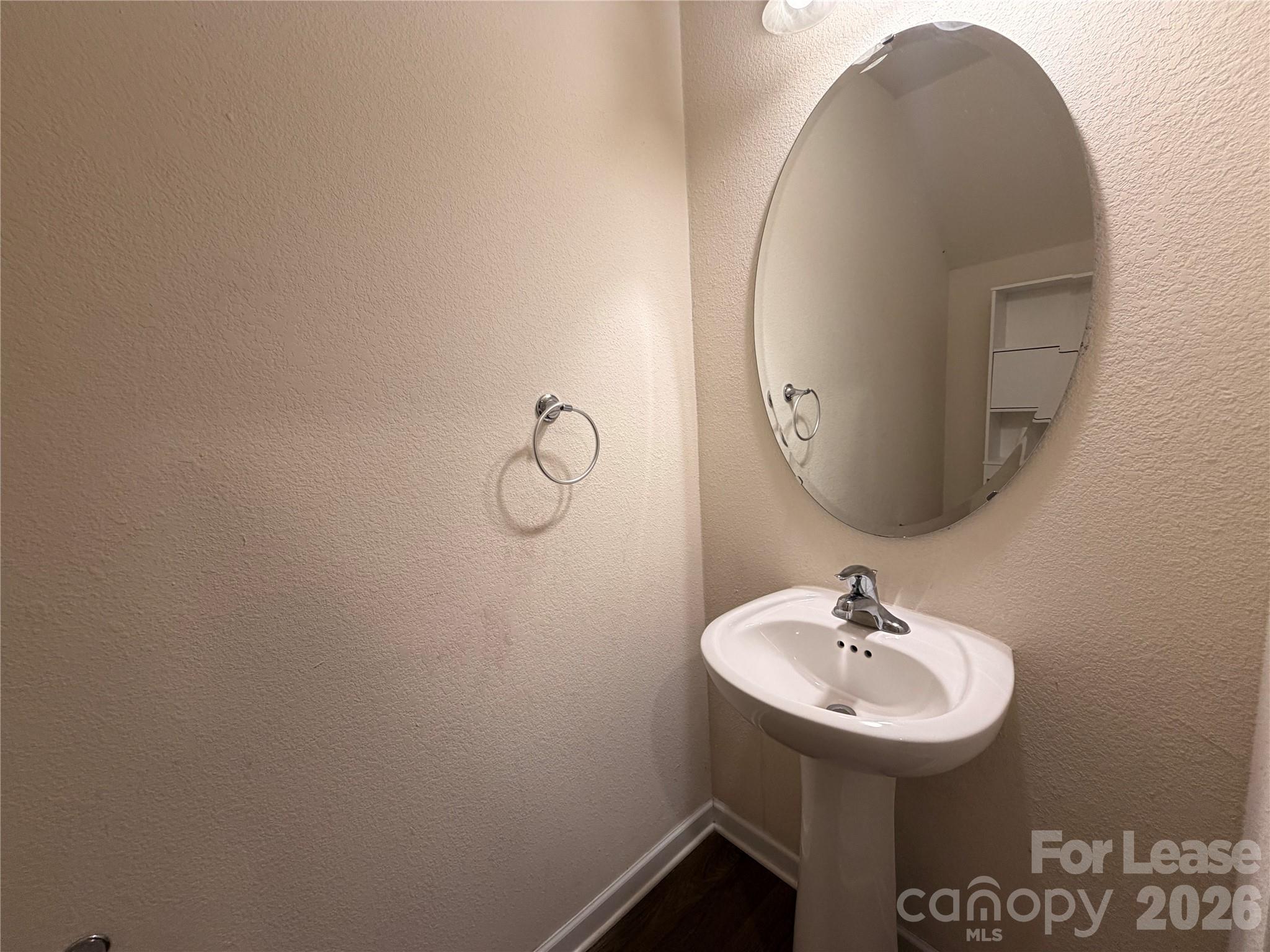 6562 Paw Village Road Property Photo 10