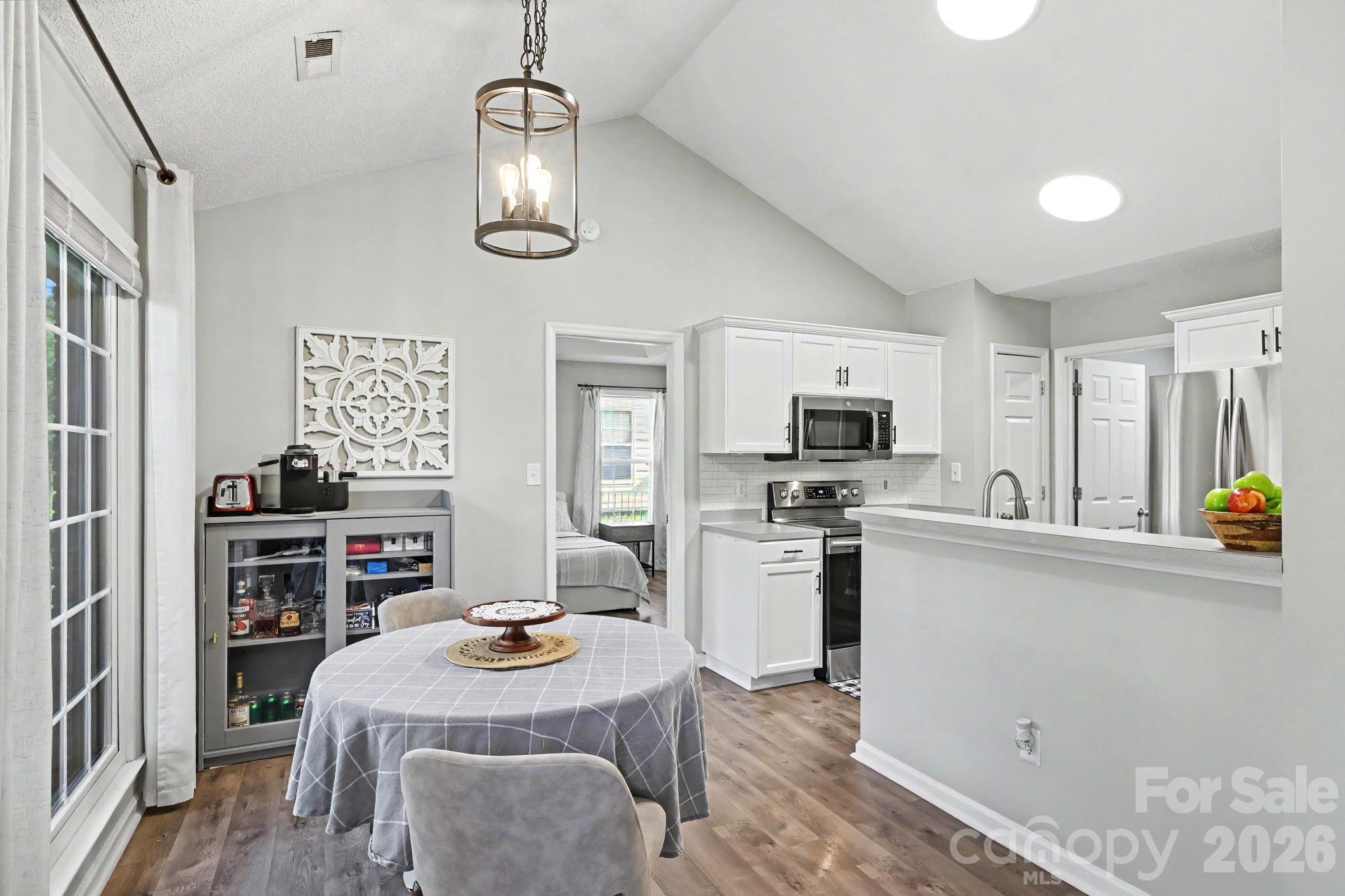 3311 Brookstone Trail Property Photo 10