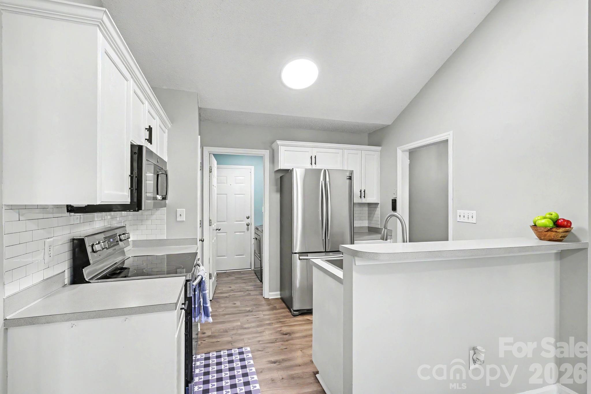 3311 Brookstone Trail Property Photo 13
