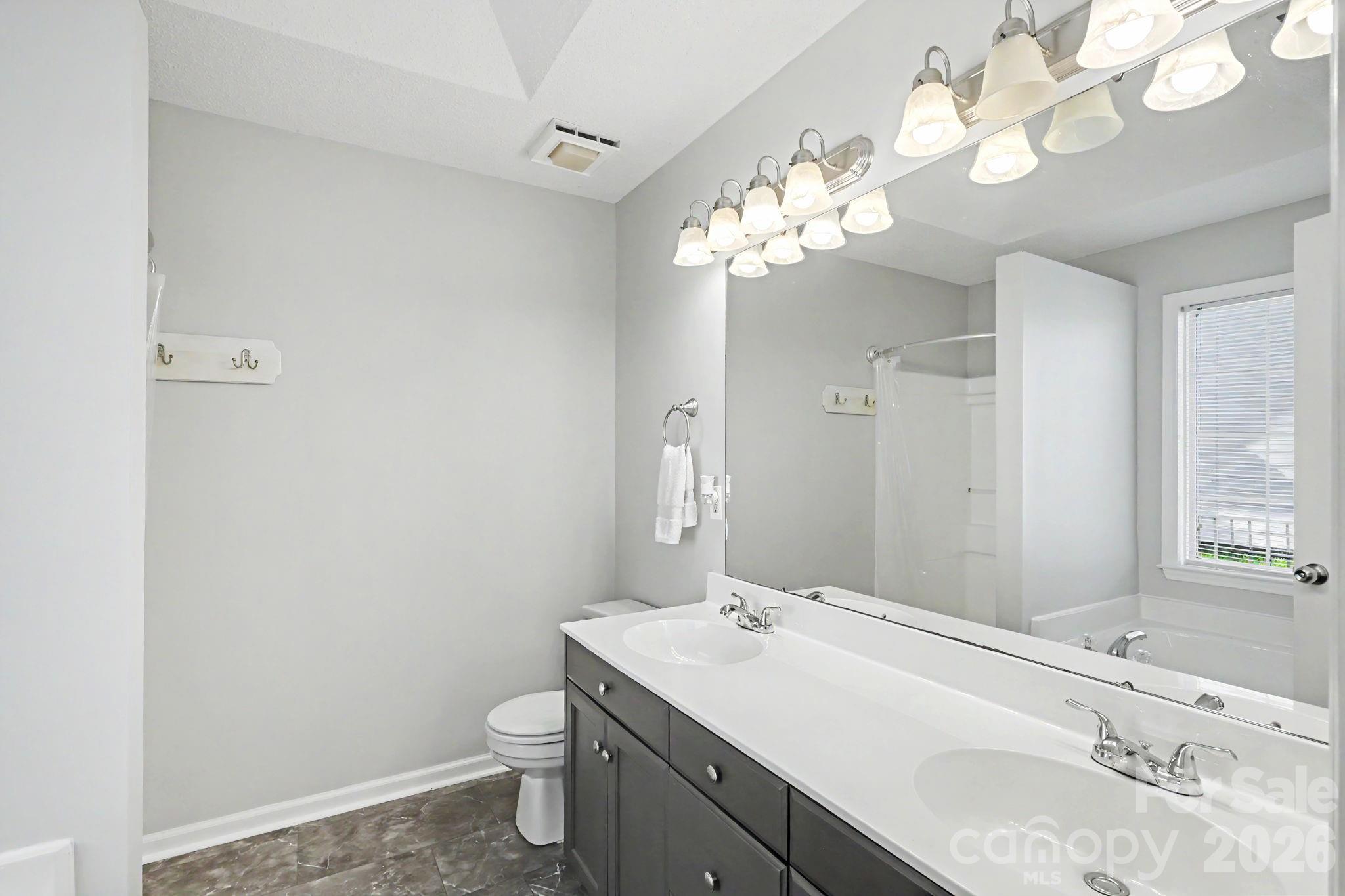 3311 Brookstone Trail Property Photo 20