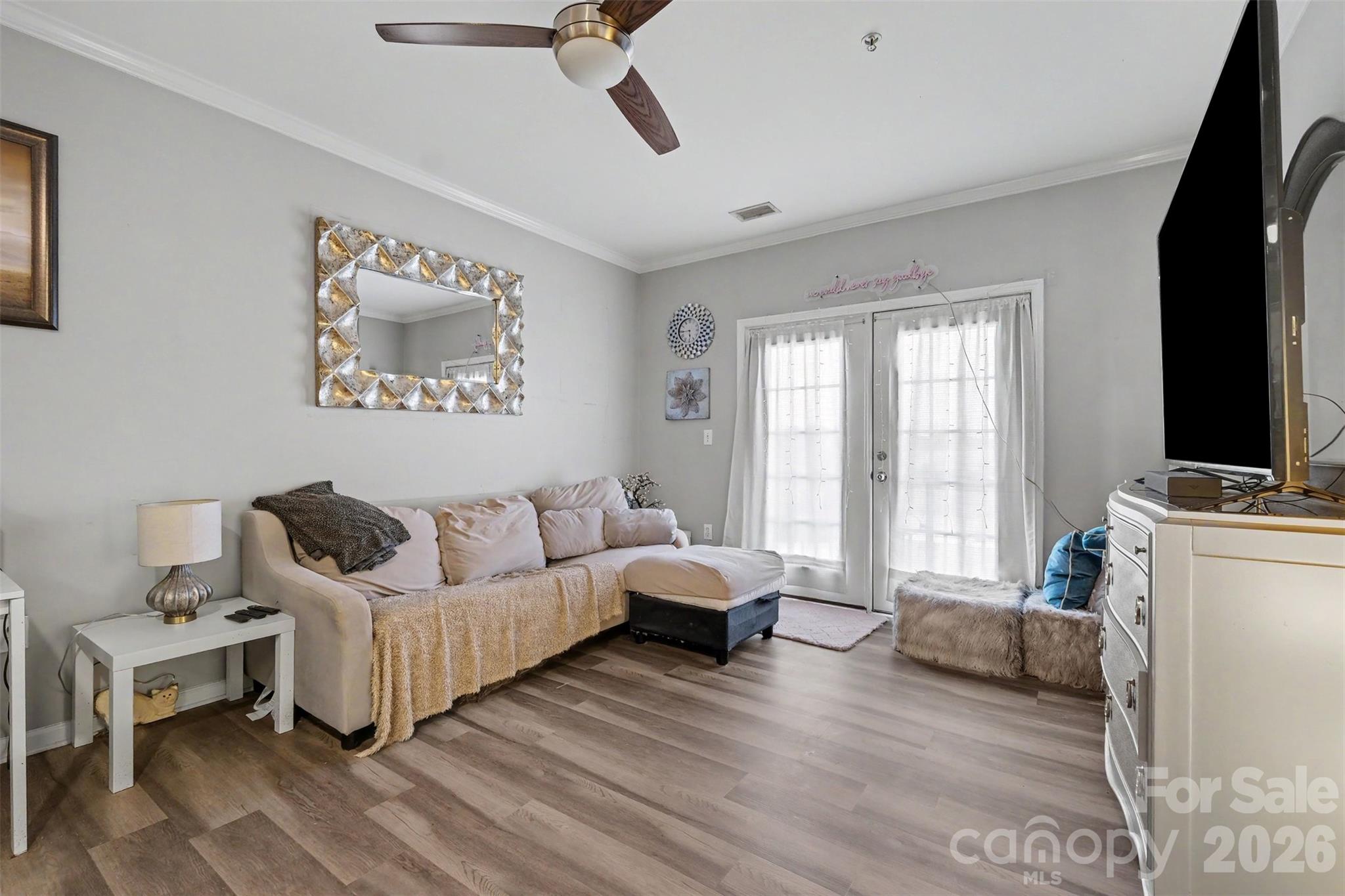 5431 Village Drive Property Photo 6