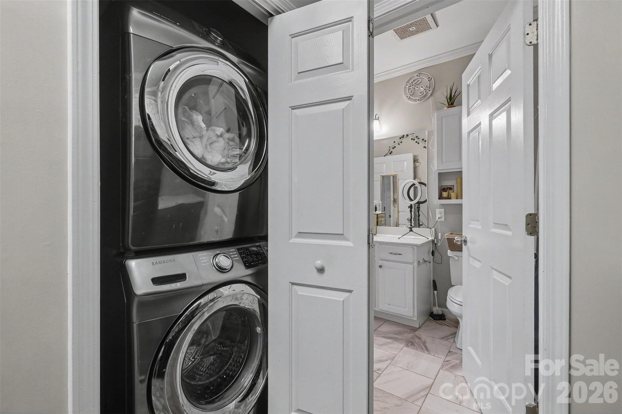5431 Village Drive Property Photo 16