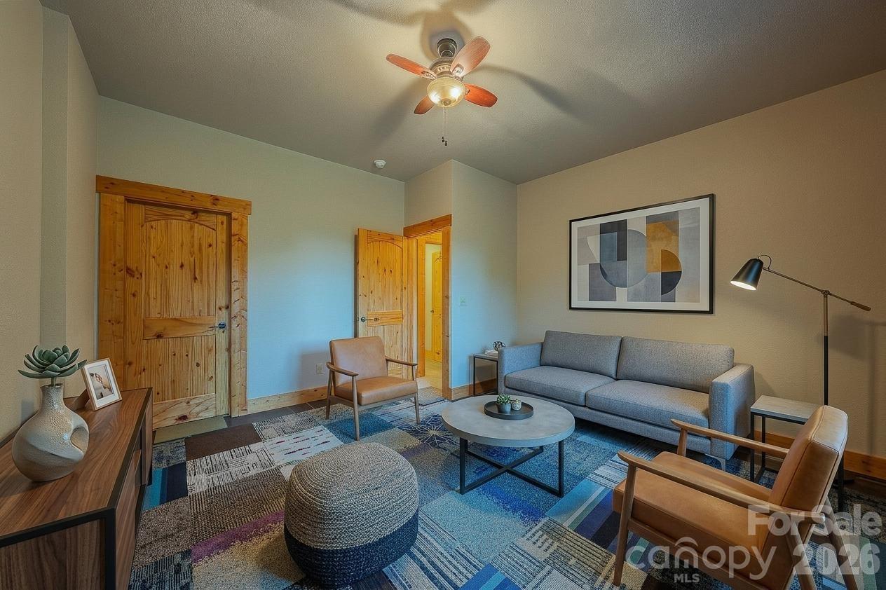 1016 Horizon Trail Property Photo 36