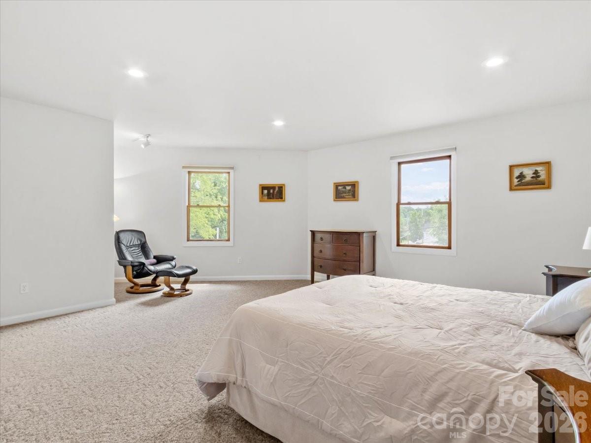 96 Woodrow Avenue Property Photo 23
