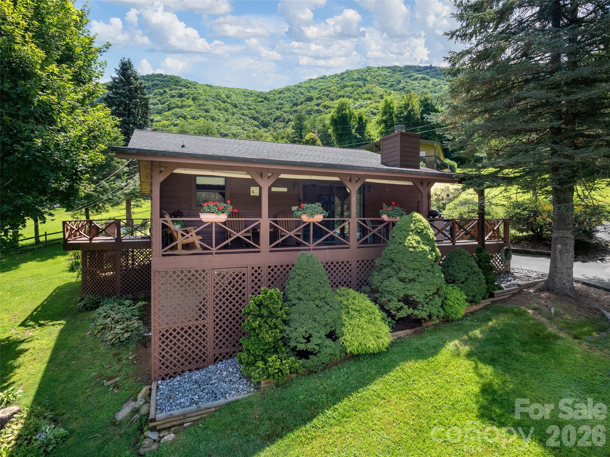 85 Hillcrest Road Property Photo 1