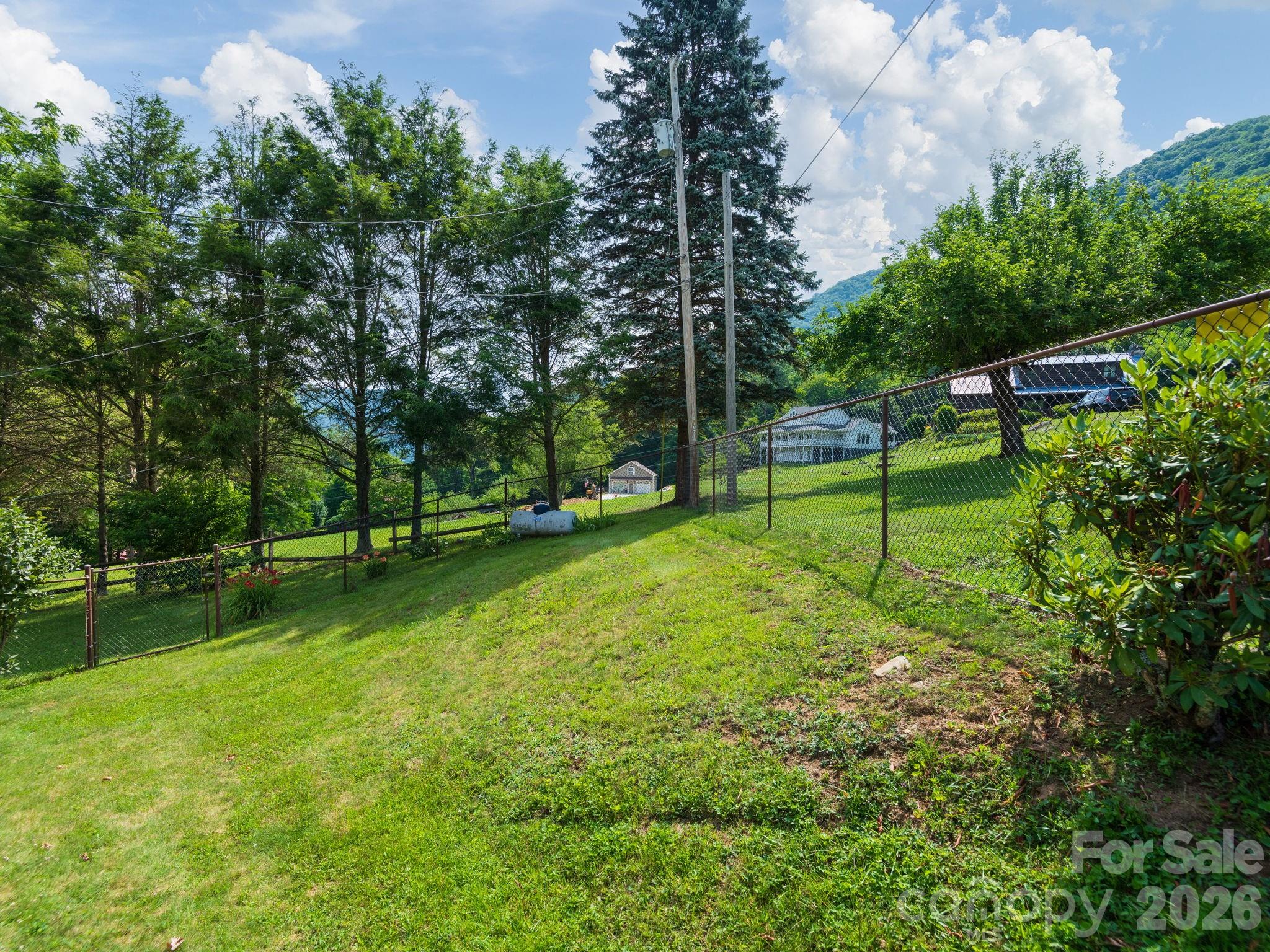 85 Hillcrest Road Property Photo 23