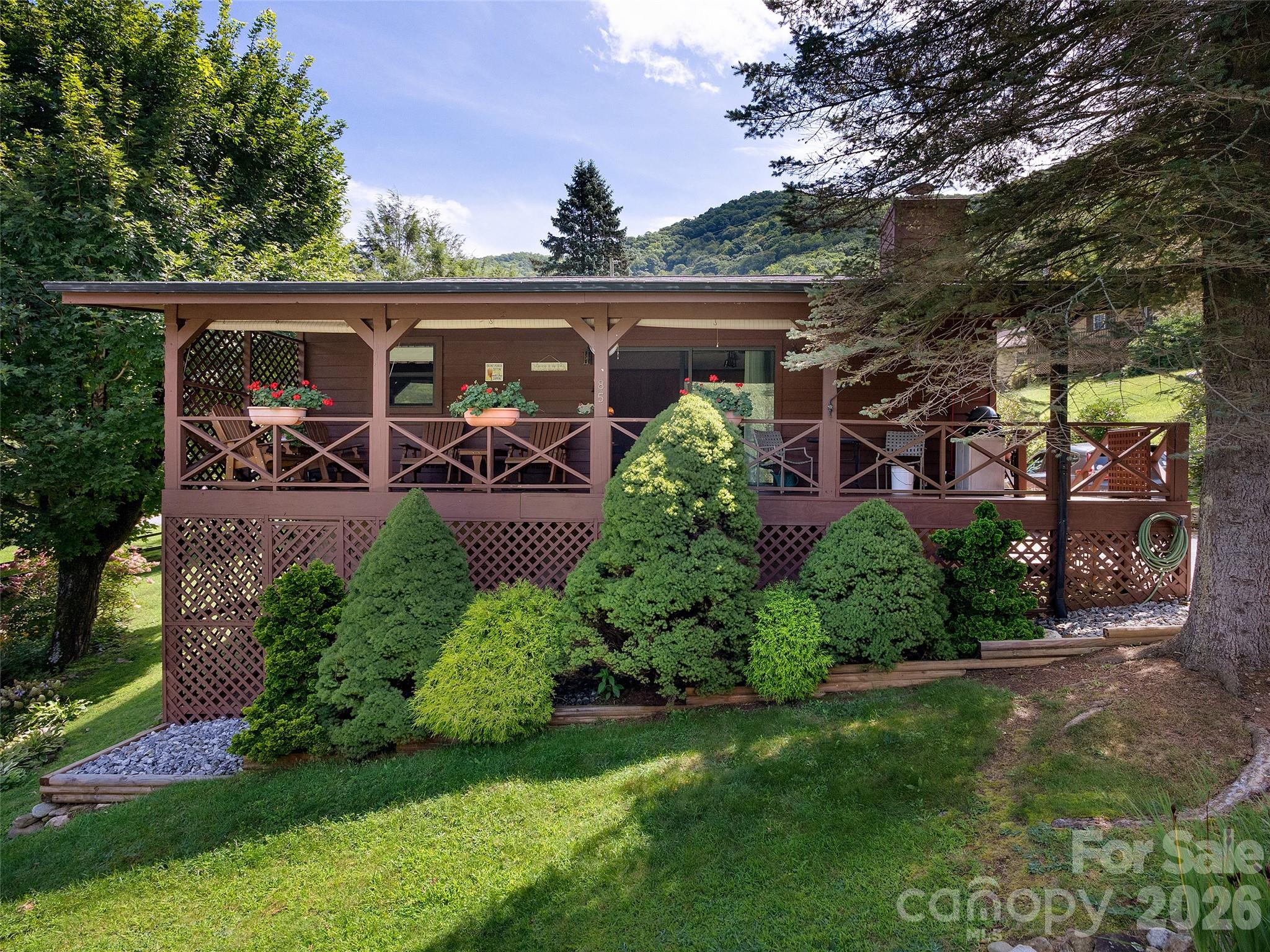85 Hillcrest Road Property Photo 28