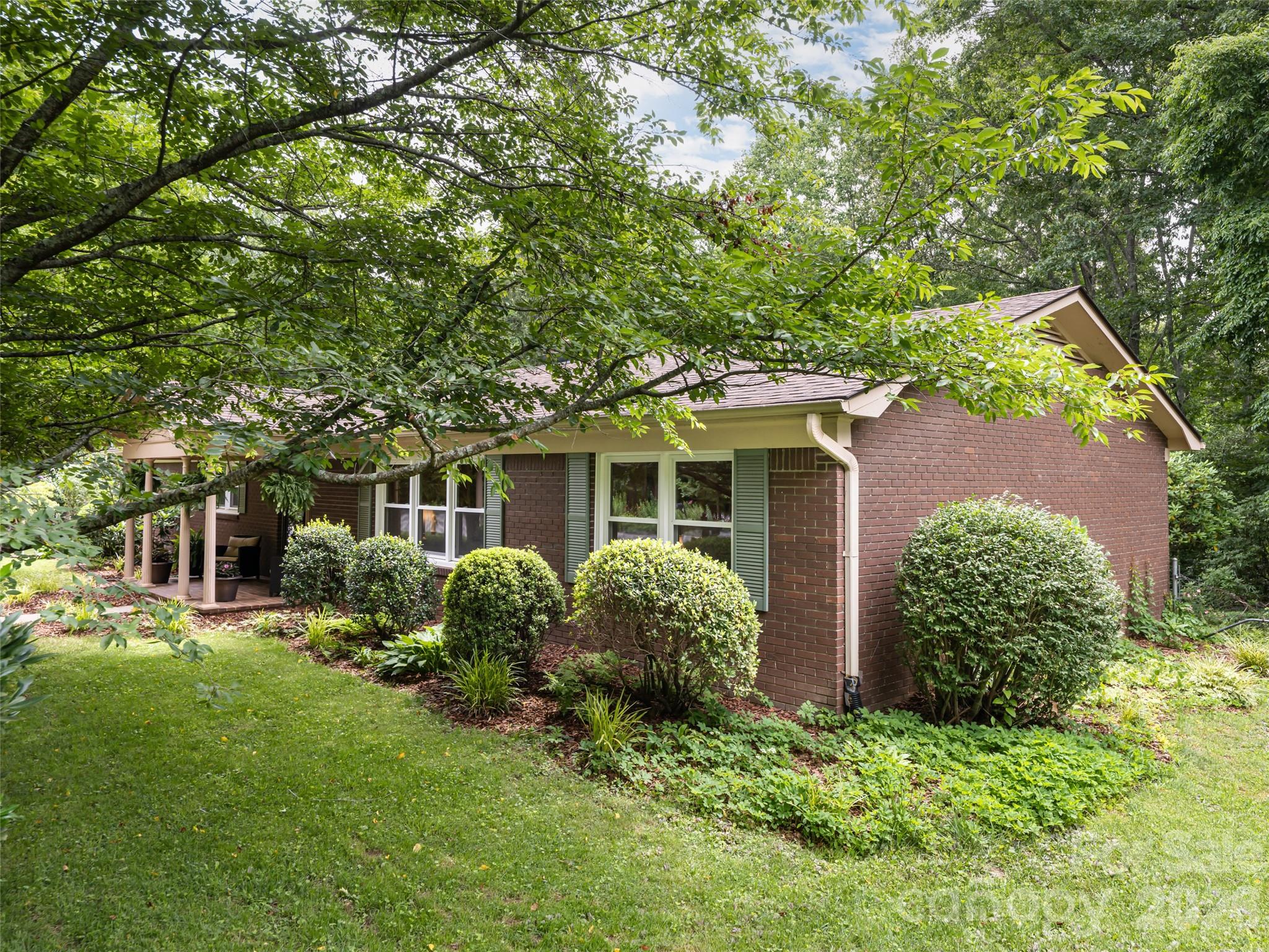 29 Jean Drive Property Photo 6
