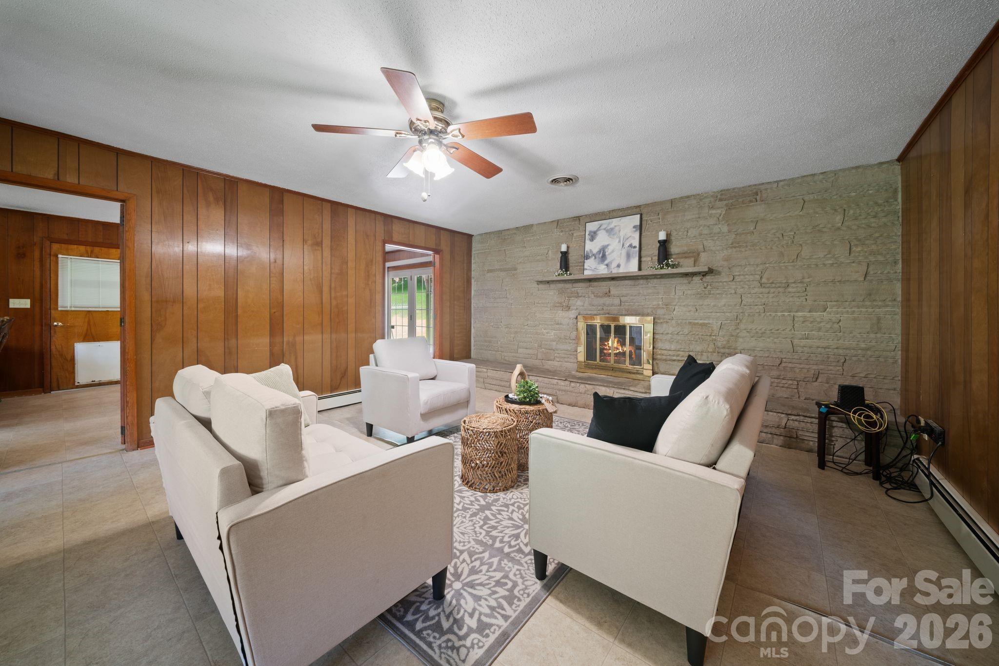 528 Baccus Siding Road Property Photo 3