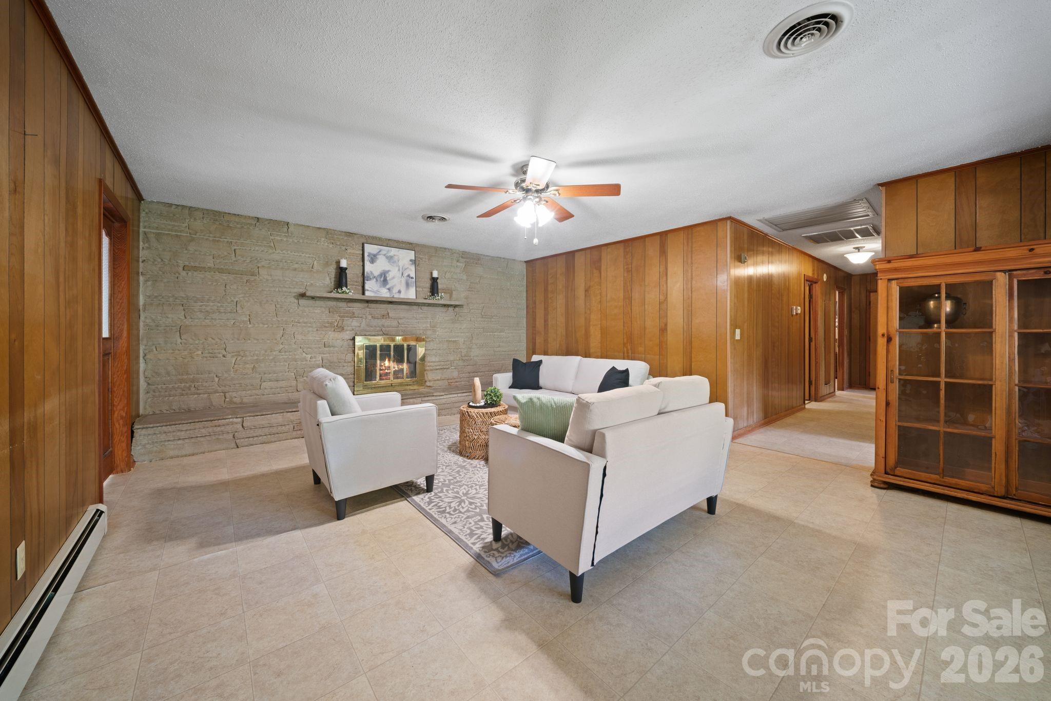 528 Baccus Siding Road Property Photo 4