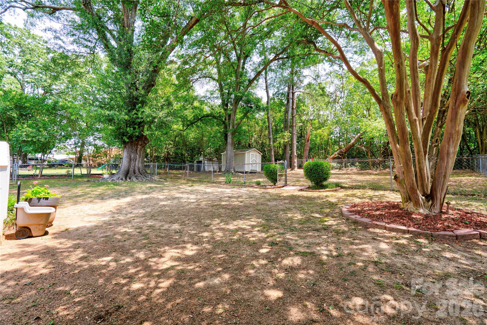 613 Tina Drive Property Photo 37