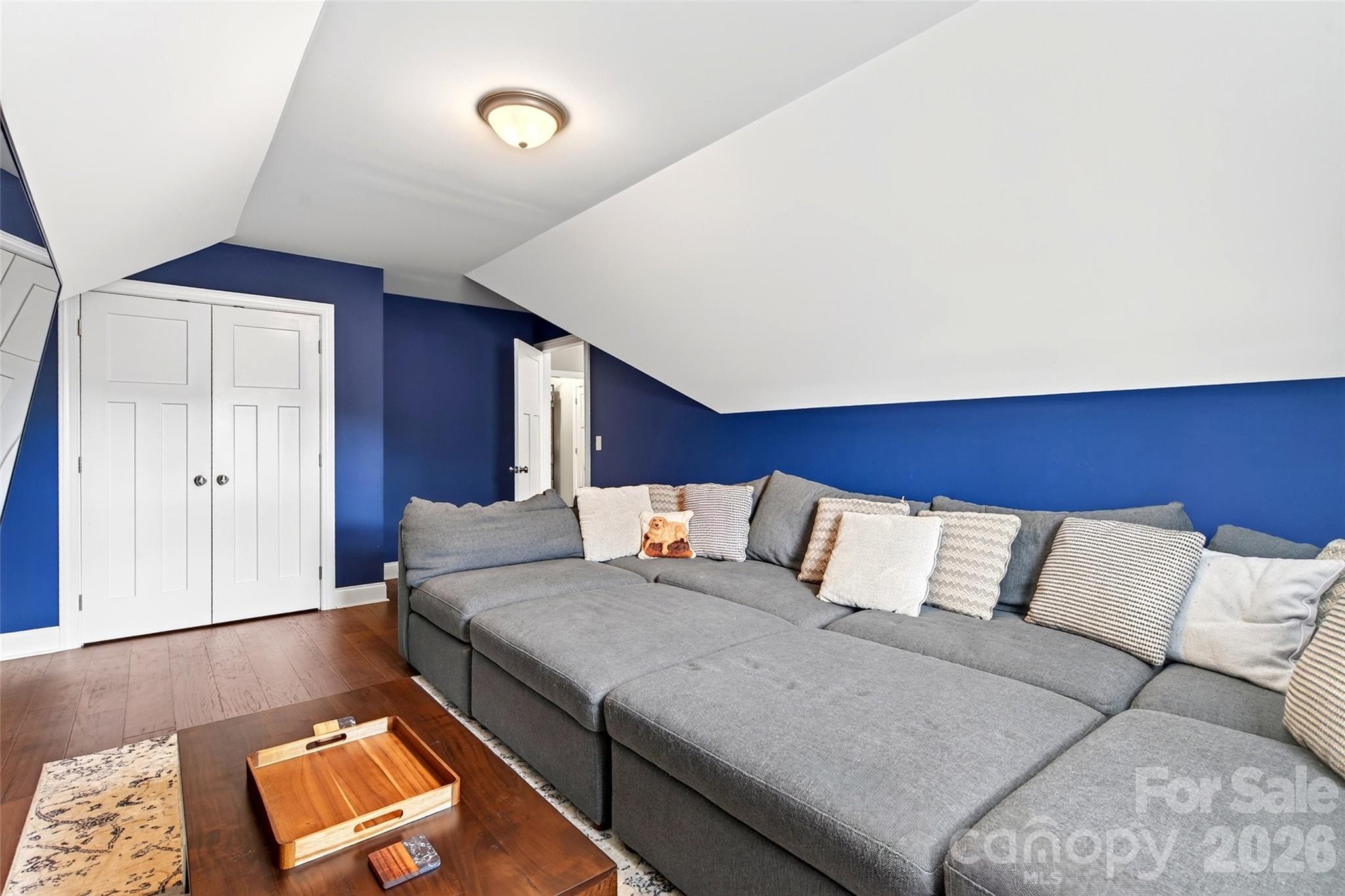 22 Tudor Way Property Photo 40