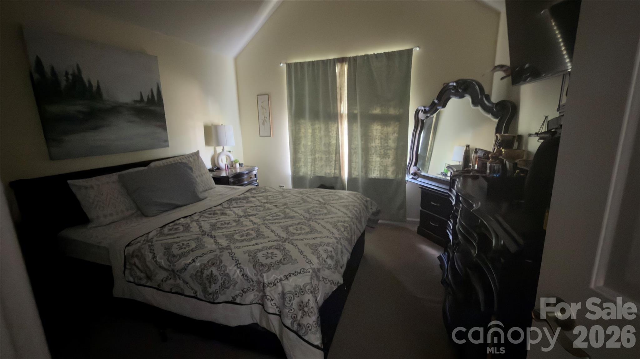 5227 Eagle Creek Drive Property Photo 4