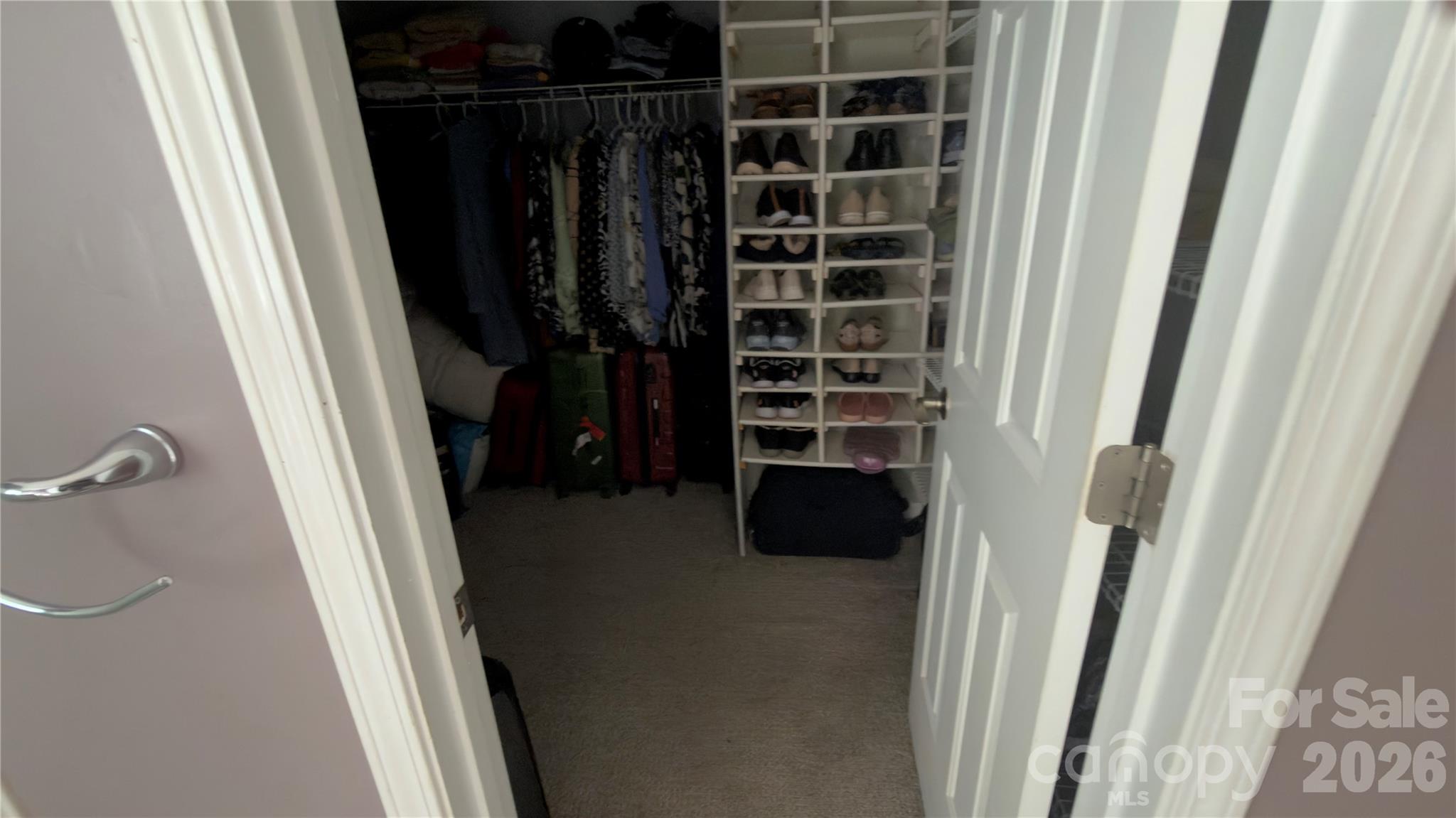 5227 Eagle Creek Drive Property Photo 8