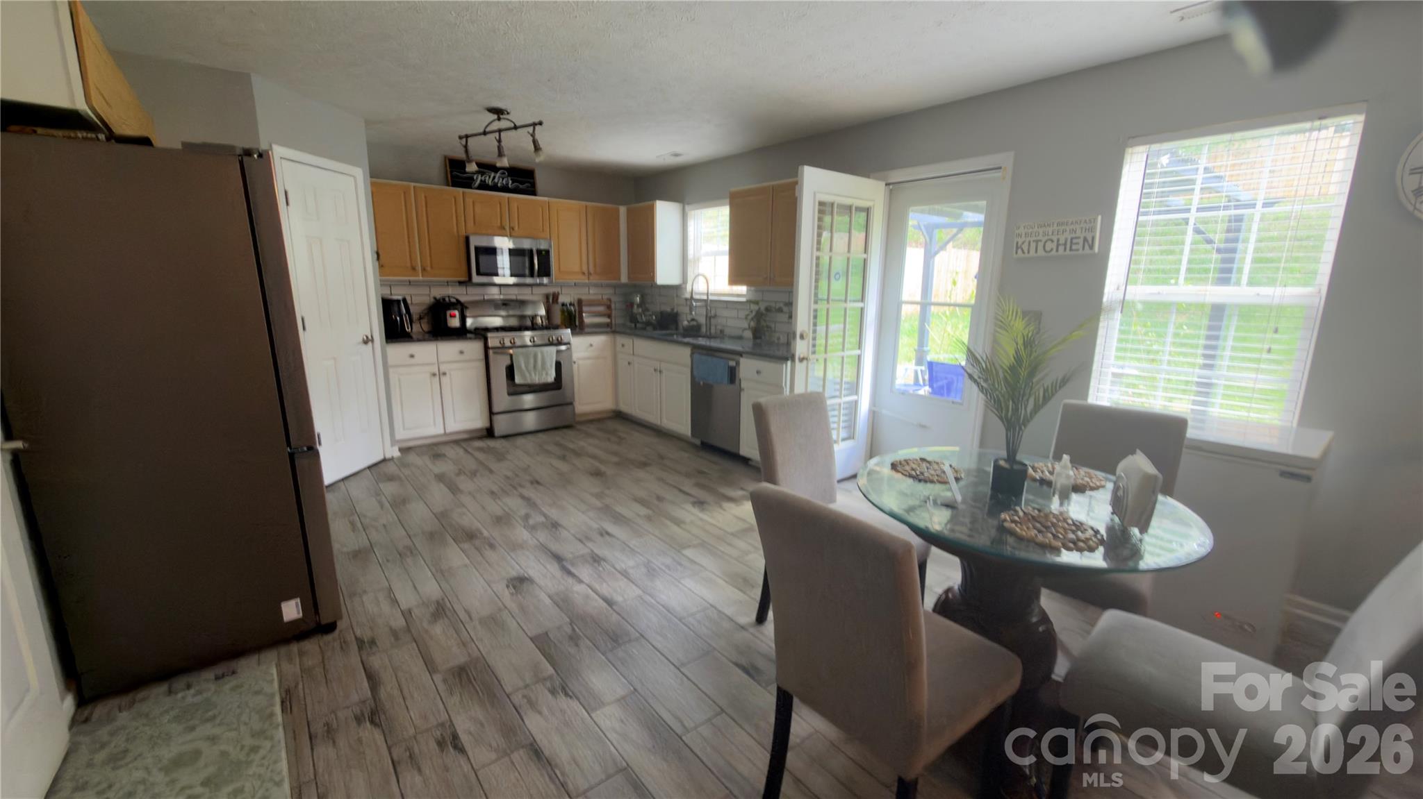 5227 Eagle Creek Drive Property Photo 31