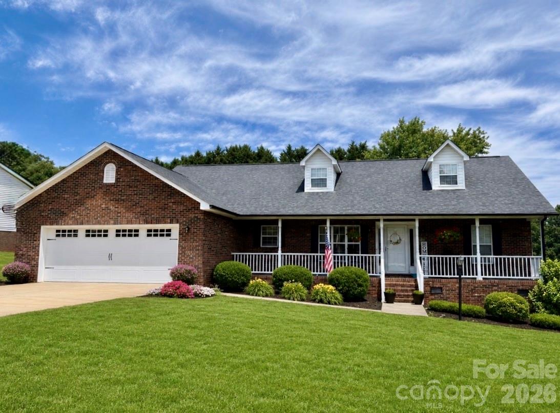 2524 Old Pond Drive Property Photo 1