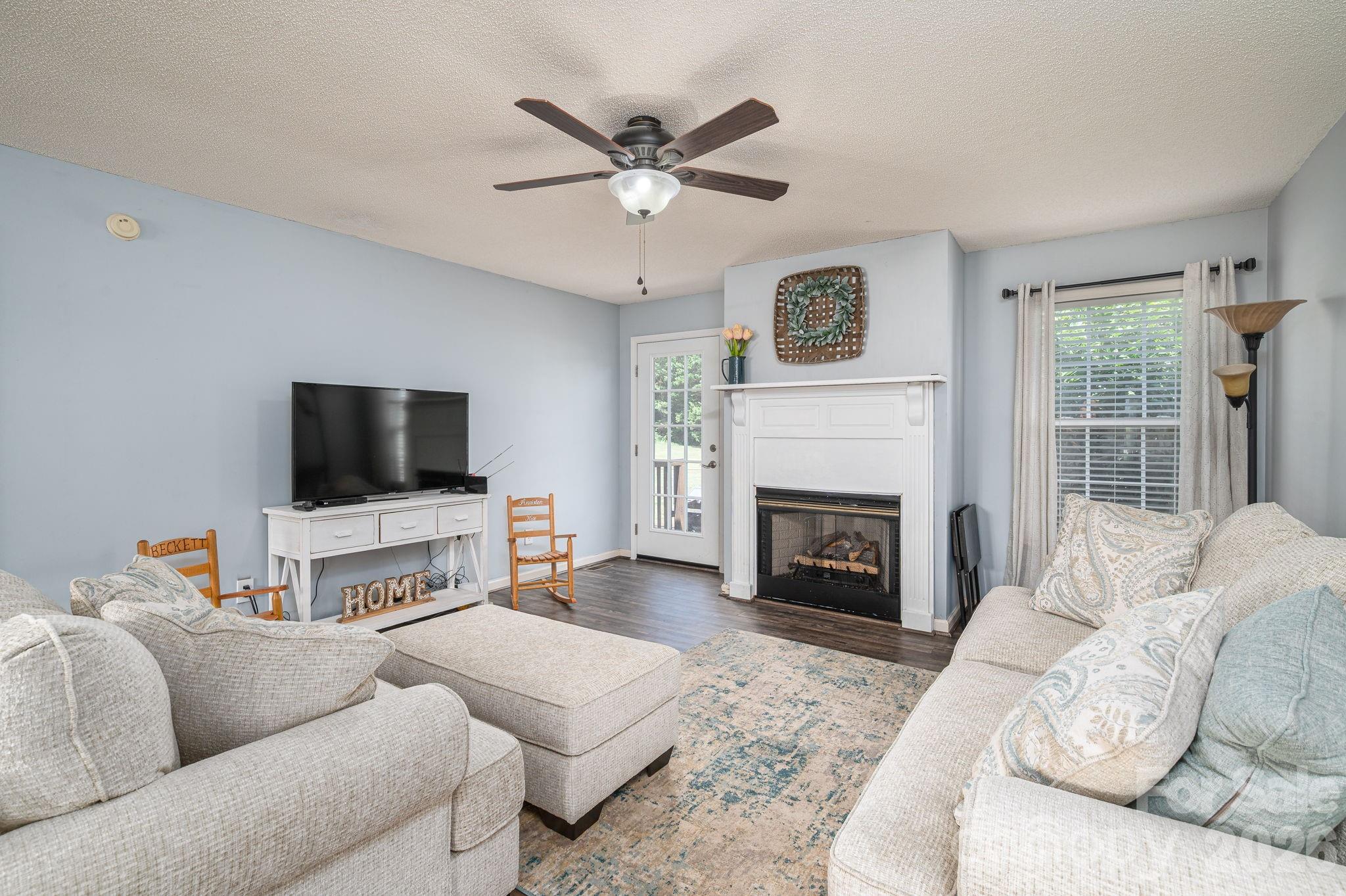 2524 Old Pond Drive Property Photo 8