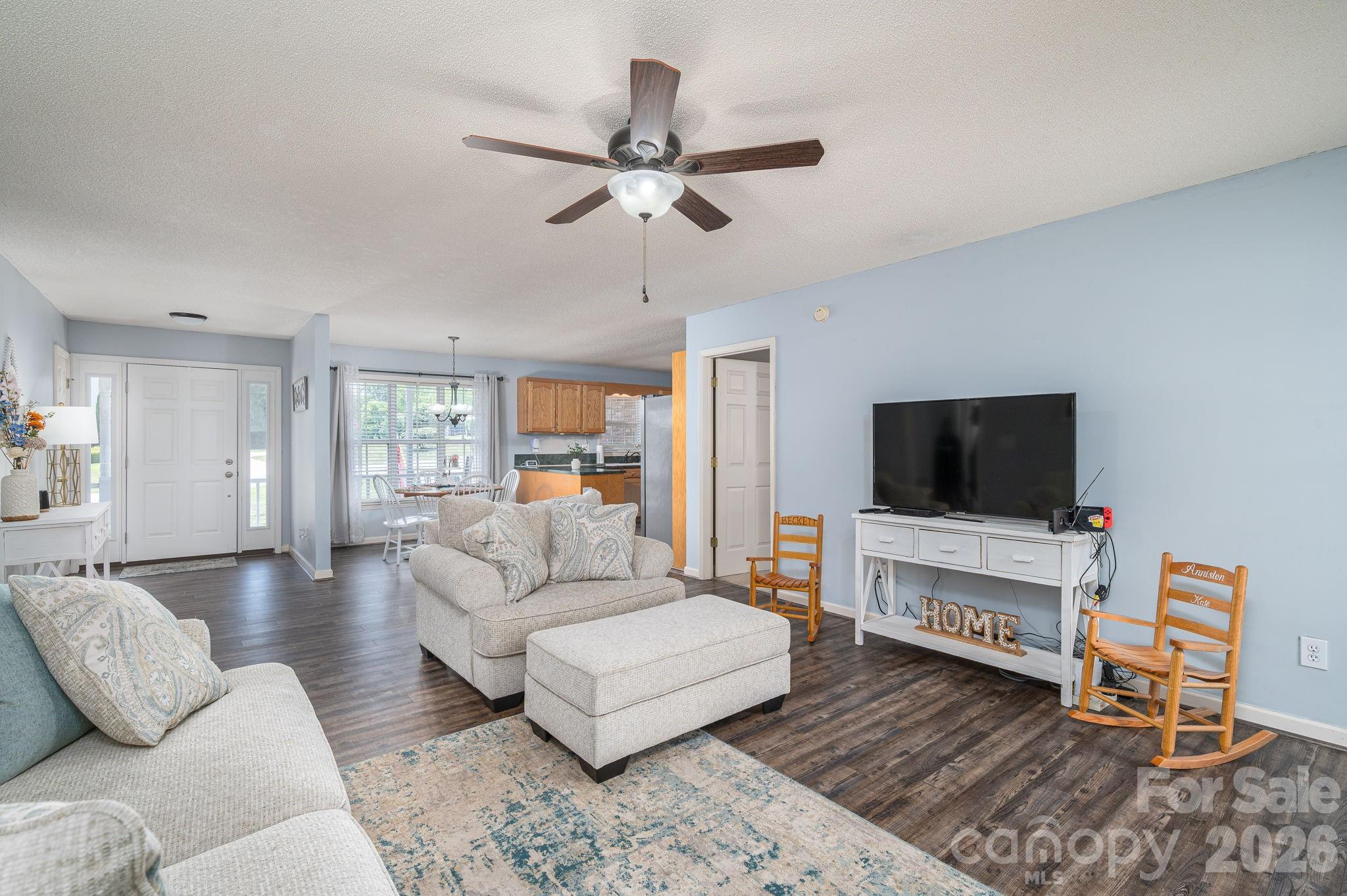 2524 Old Pond Drive Property Photo 9