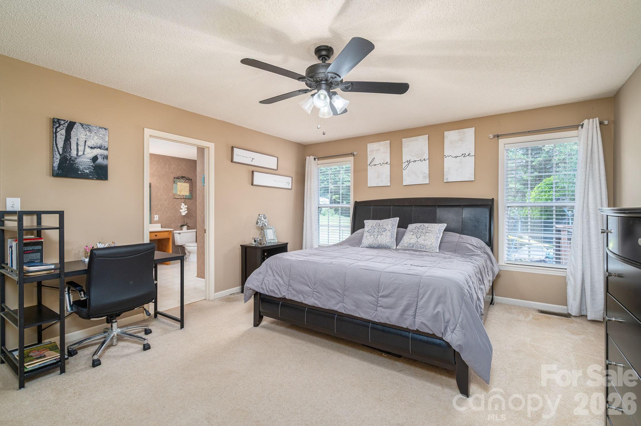 2524 Old Pond Drive Property Photo 18