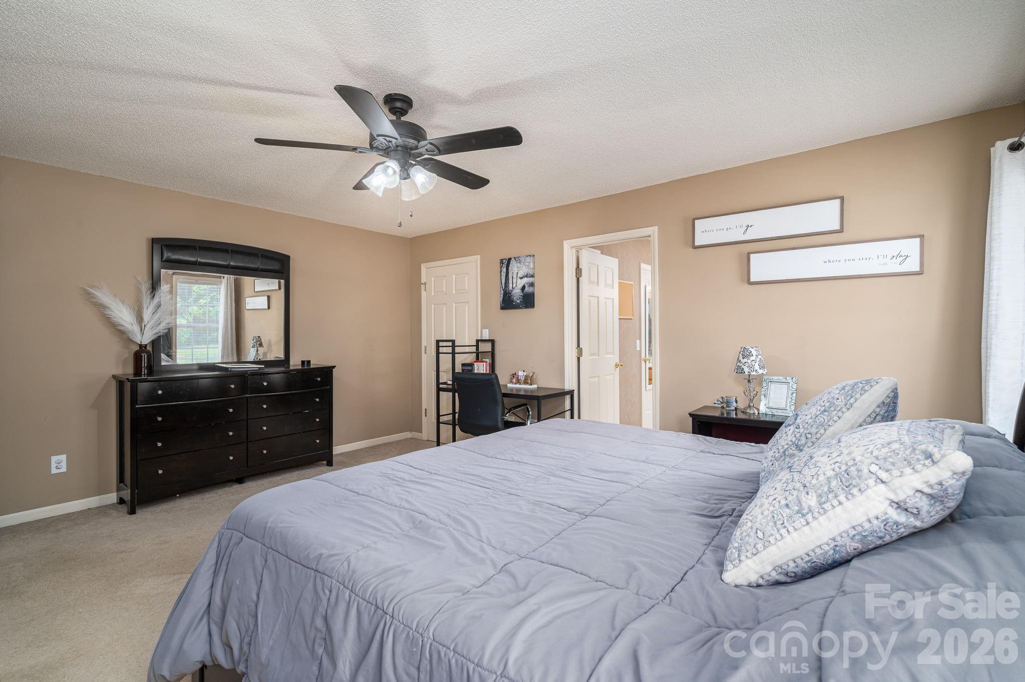 2524 Old Pond Drive Property Photo 22