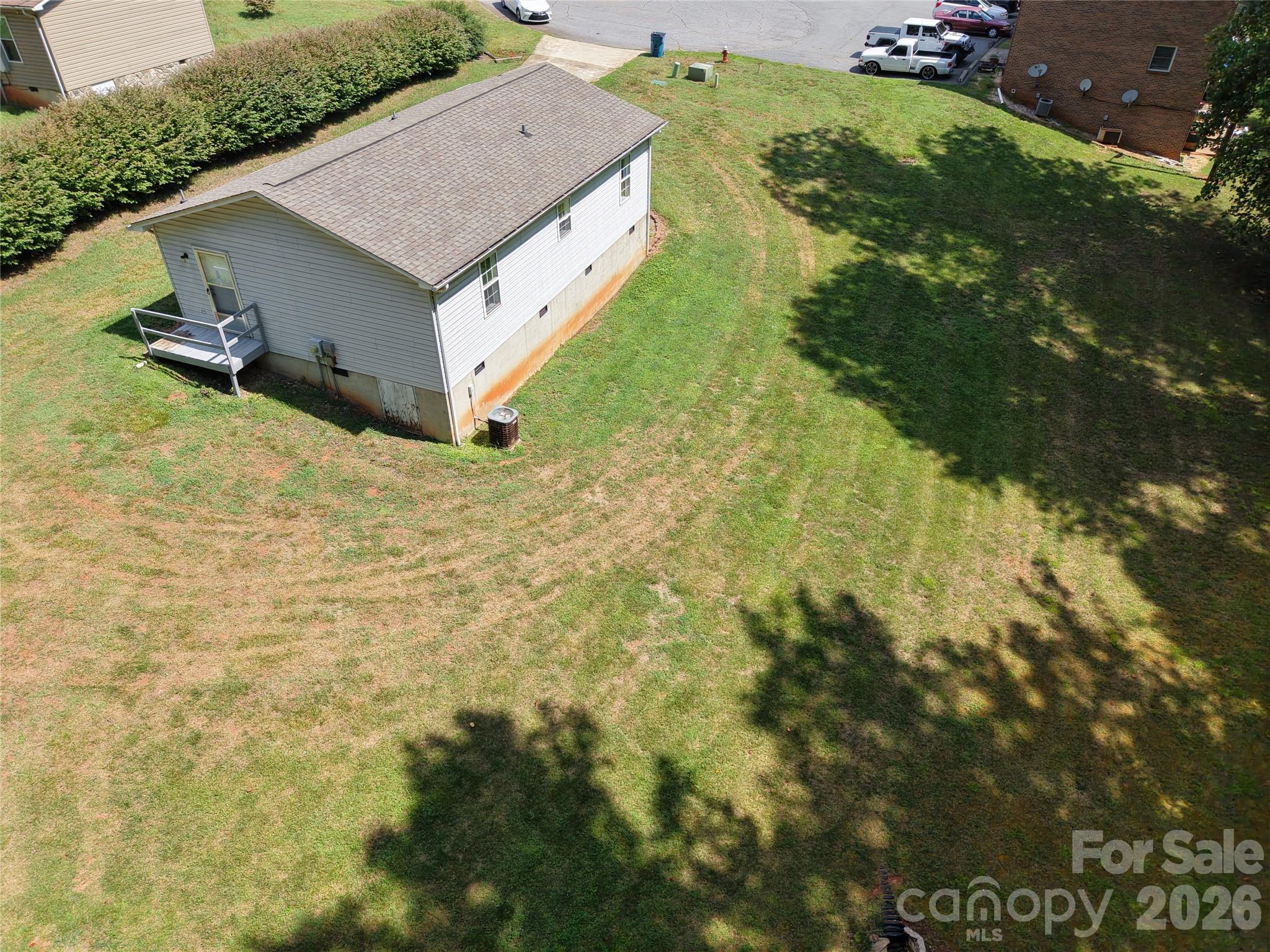 4843 Mayfield Drive Property Photo 7