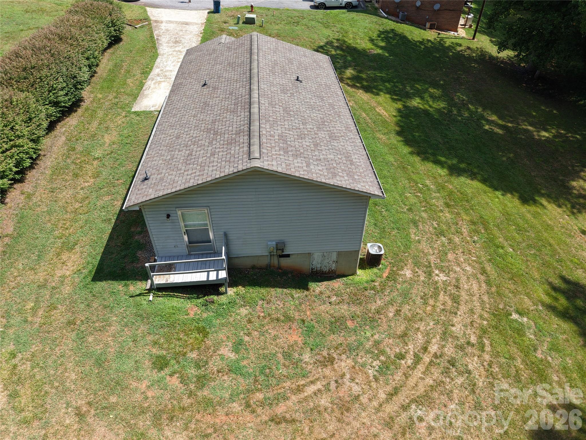 4843 Mayfield Drive Property Photo 10