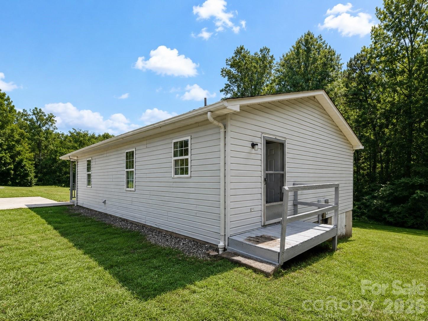 4843 Mayfield Drive Property Photo 11