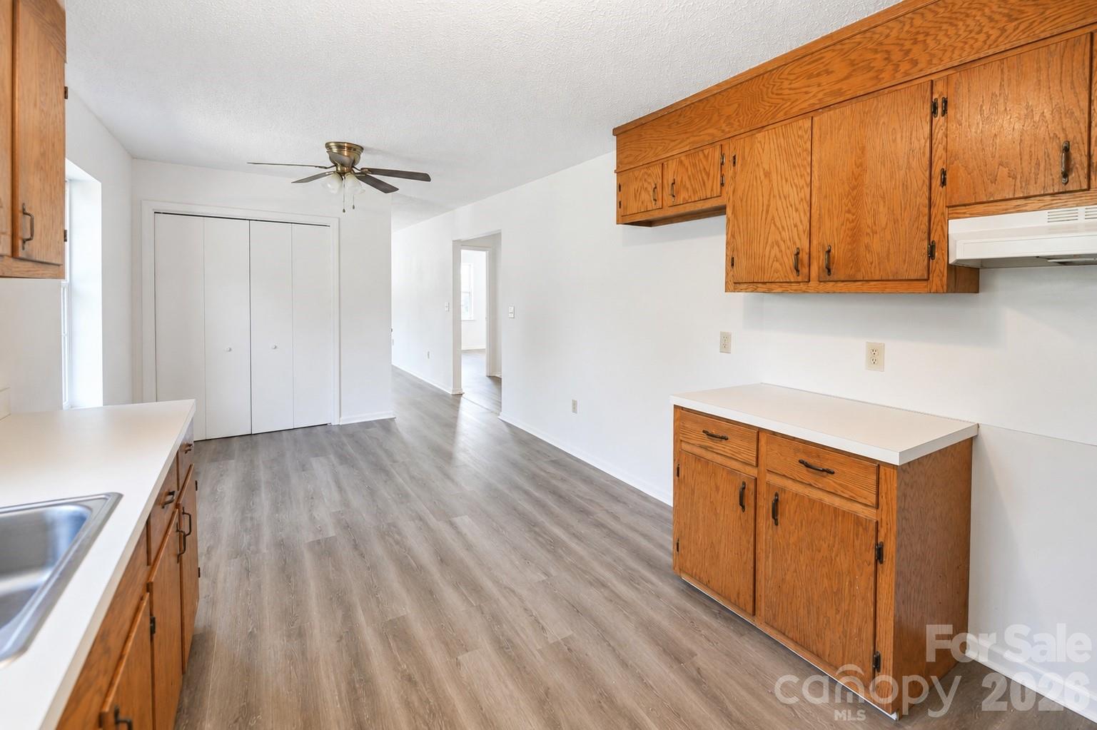 4843 Mayfield Drive Property Photo 24