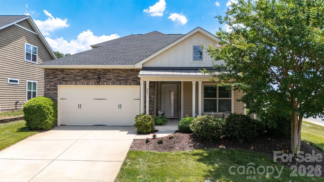 261 Stone Mountain Way Property Photo 1