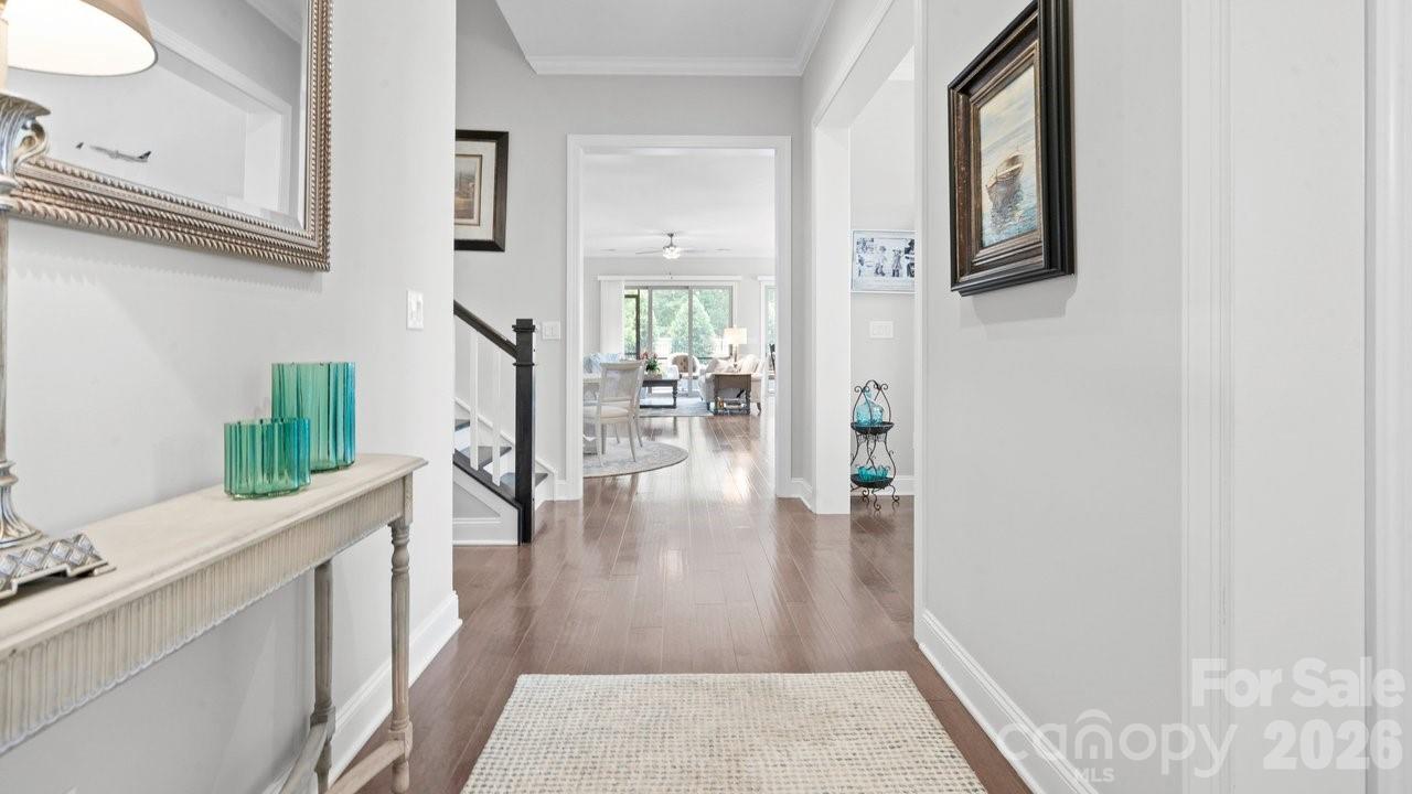 261 Stone Mountain Way Property Photo 6