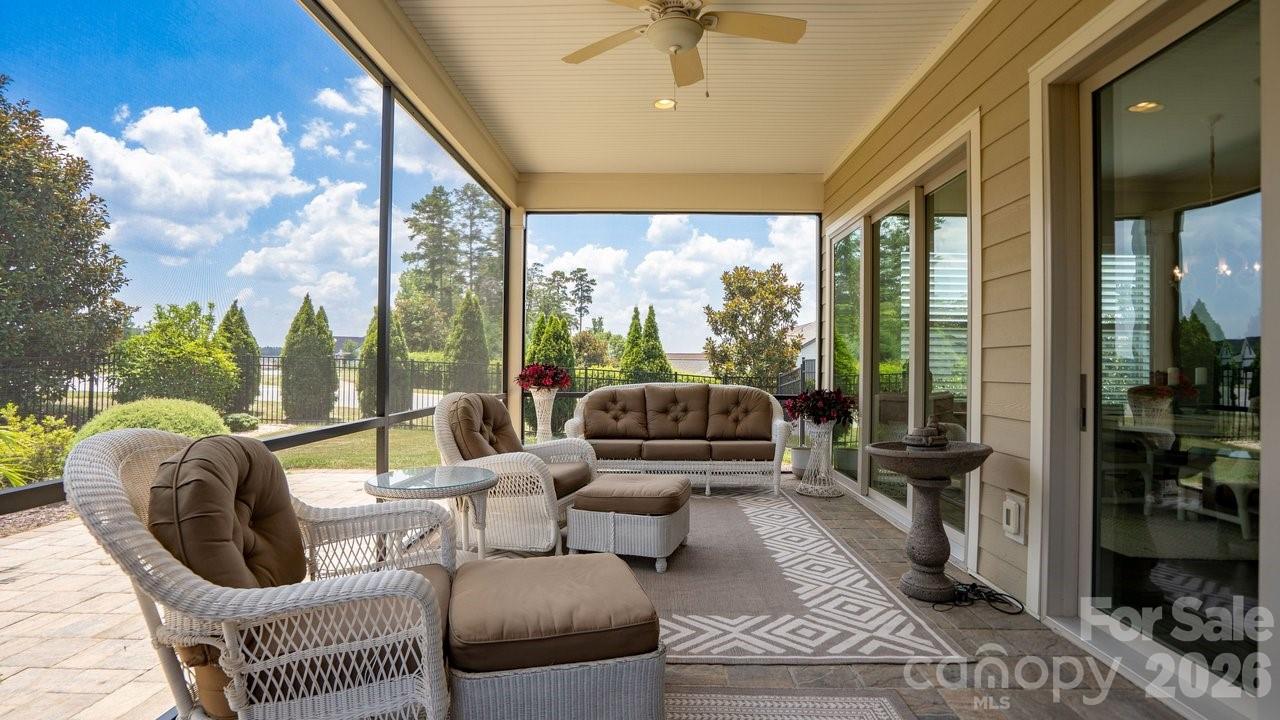 261 Stone Mountain Way Property Photo 19