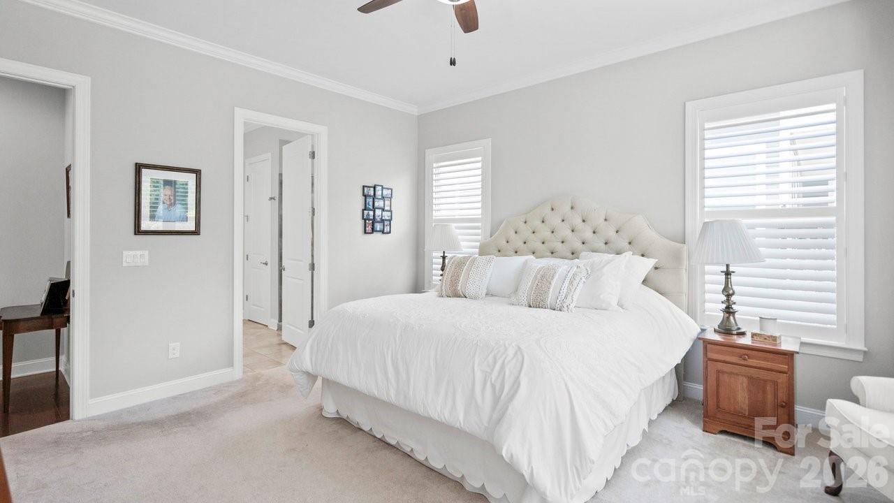 261 Stone Mountain Way Property Photo 28