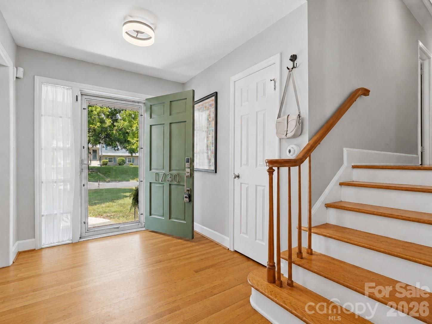 1730 Delchester Drive Property Photo 4